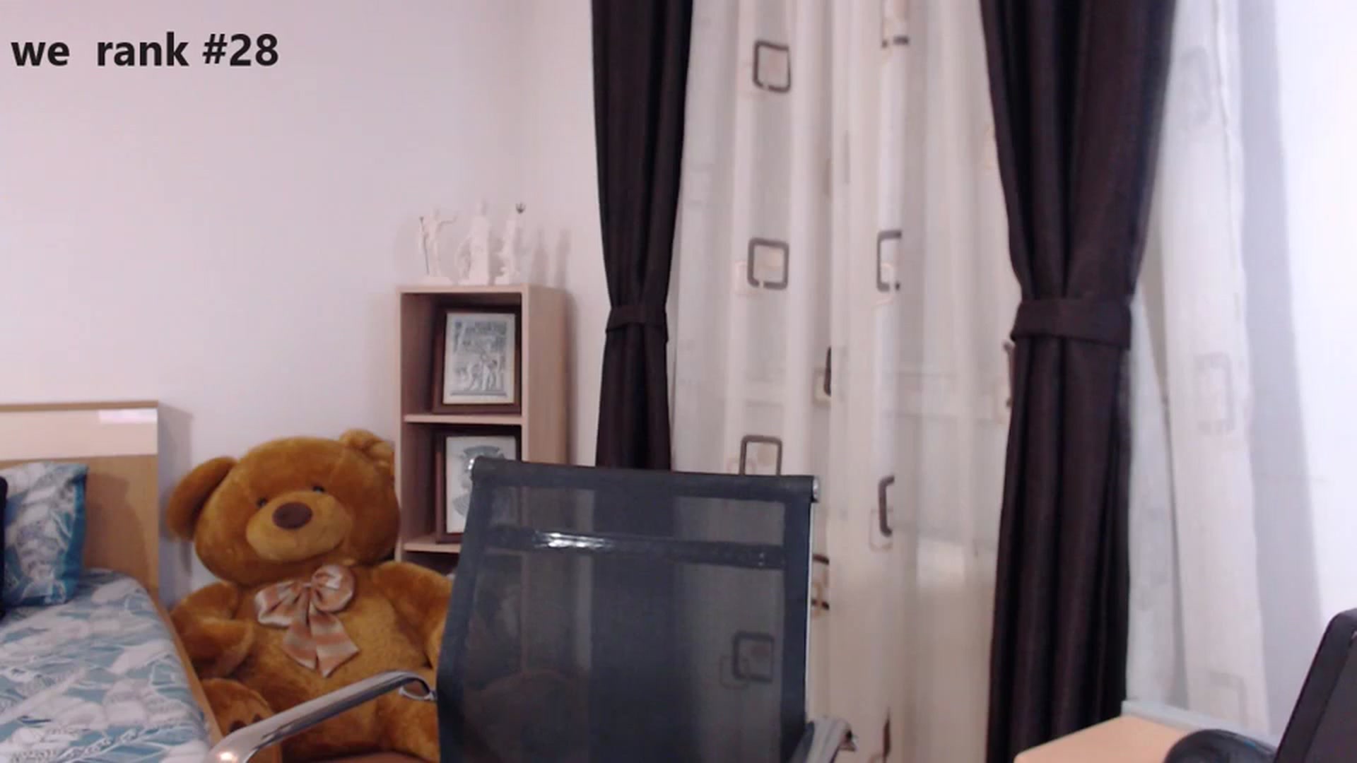 Gallery image thumbnail from LoryBell's myfreecams stream on, 03/23/2024, 24:16 image 9 of 20