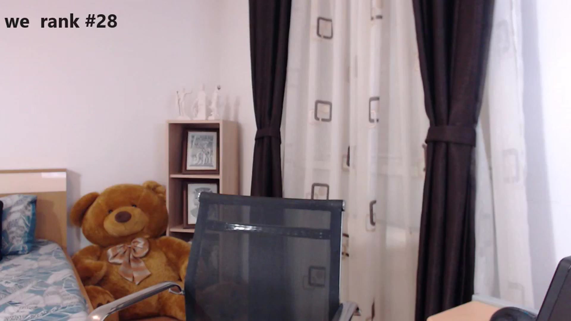 Gallery image thumbnail from LoryBell's myfreecams stream on, 03/23/2024, 24:16 image 10 of 20