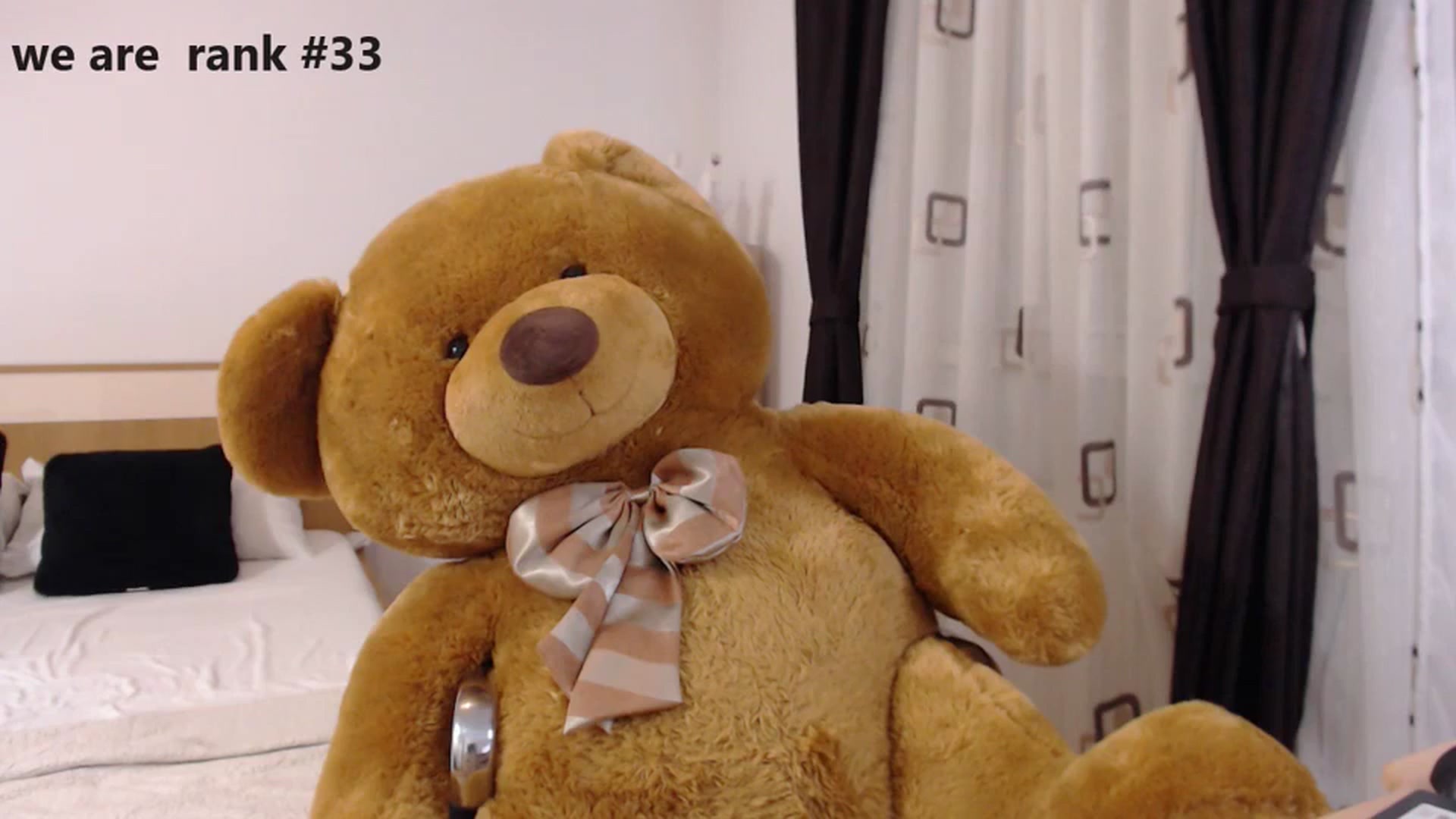 Gallery image thumbnail from LoryBell's myfreecams stream on, 03/28/2024, 24:43 image 17 of 20