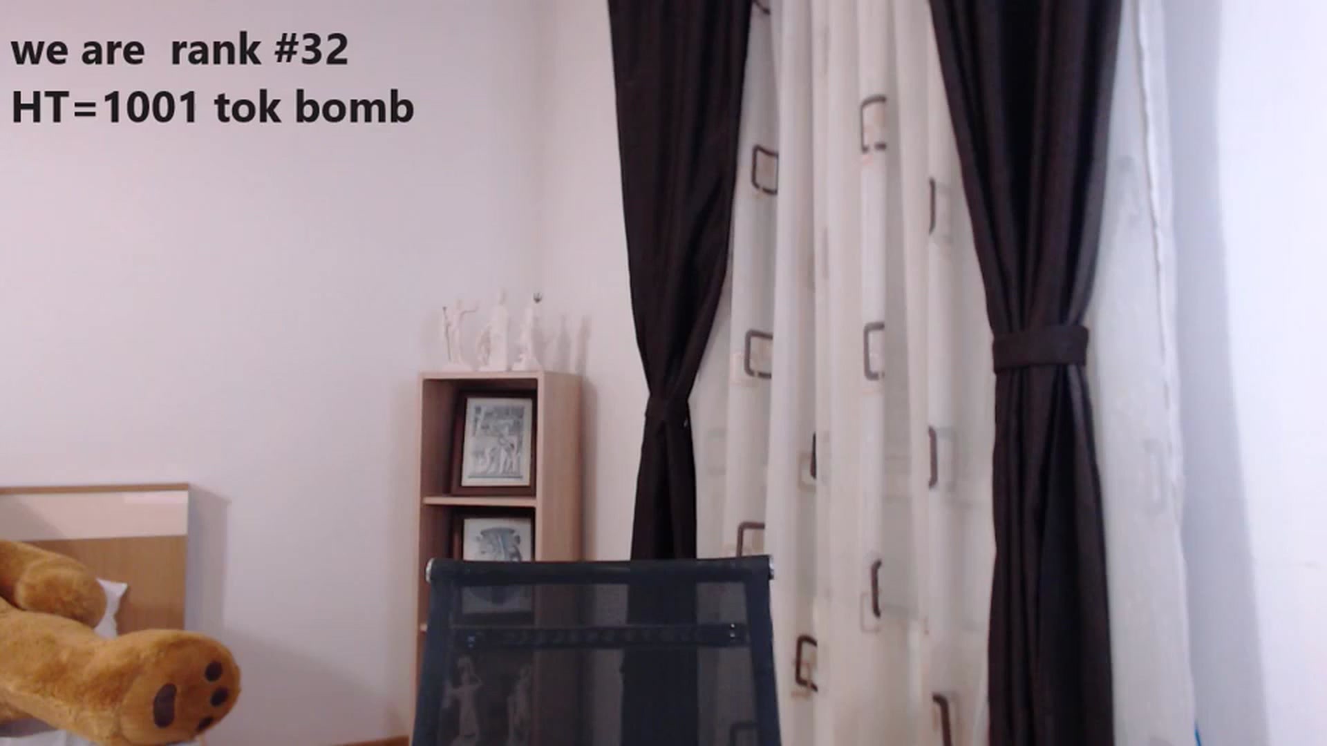 Gallery image thumbnail from LoryBell's myfreecams stream on, 03/29/2024, 02:40 image 1 of 20