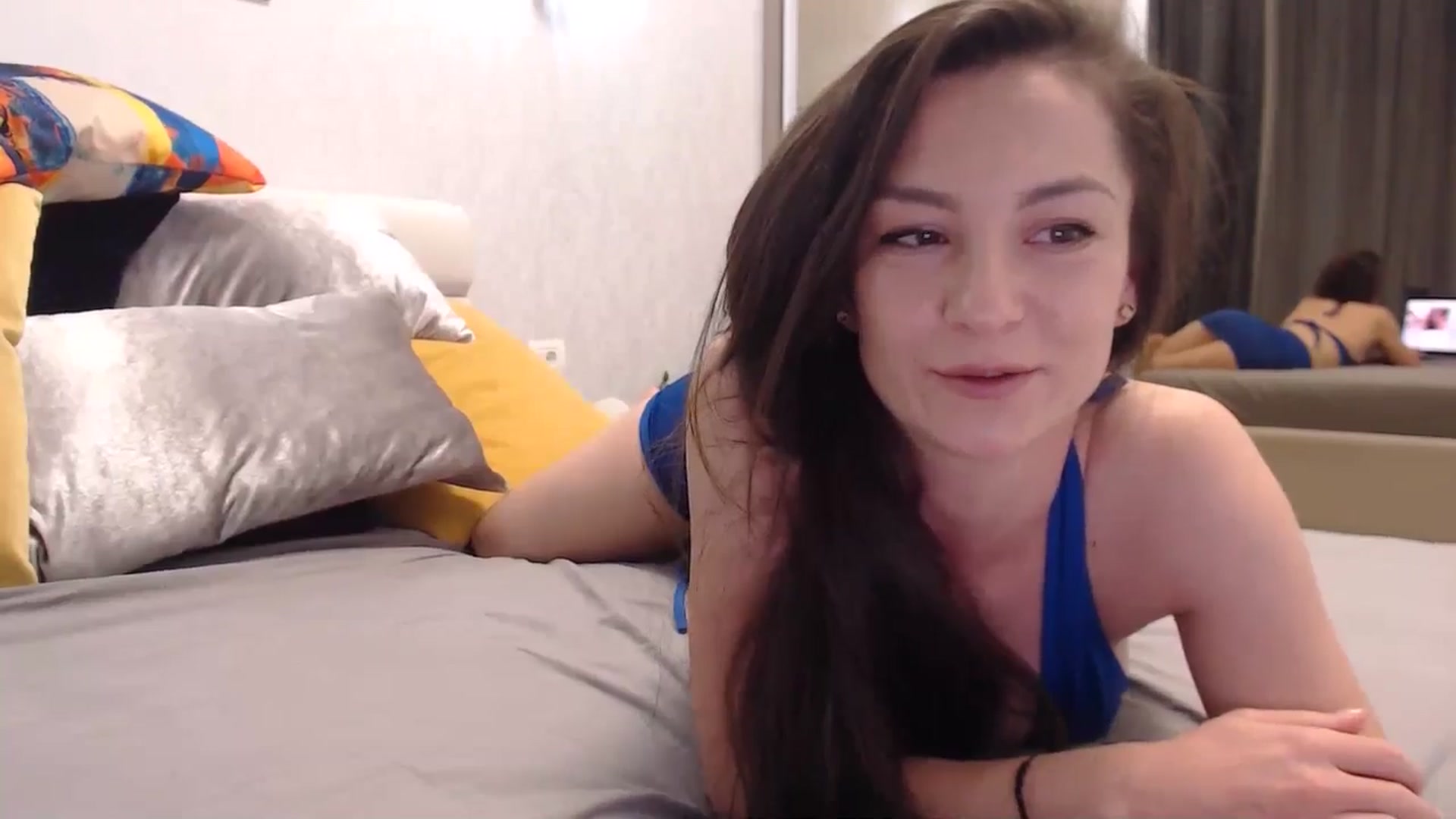 Gallery image thumbnail from LoryBell's myfreecams stream on, 05/28/2024, 24:01 image 19 of 20
