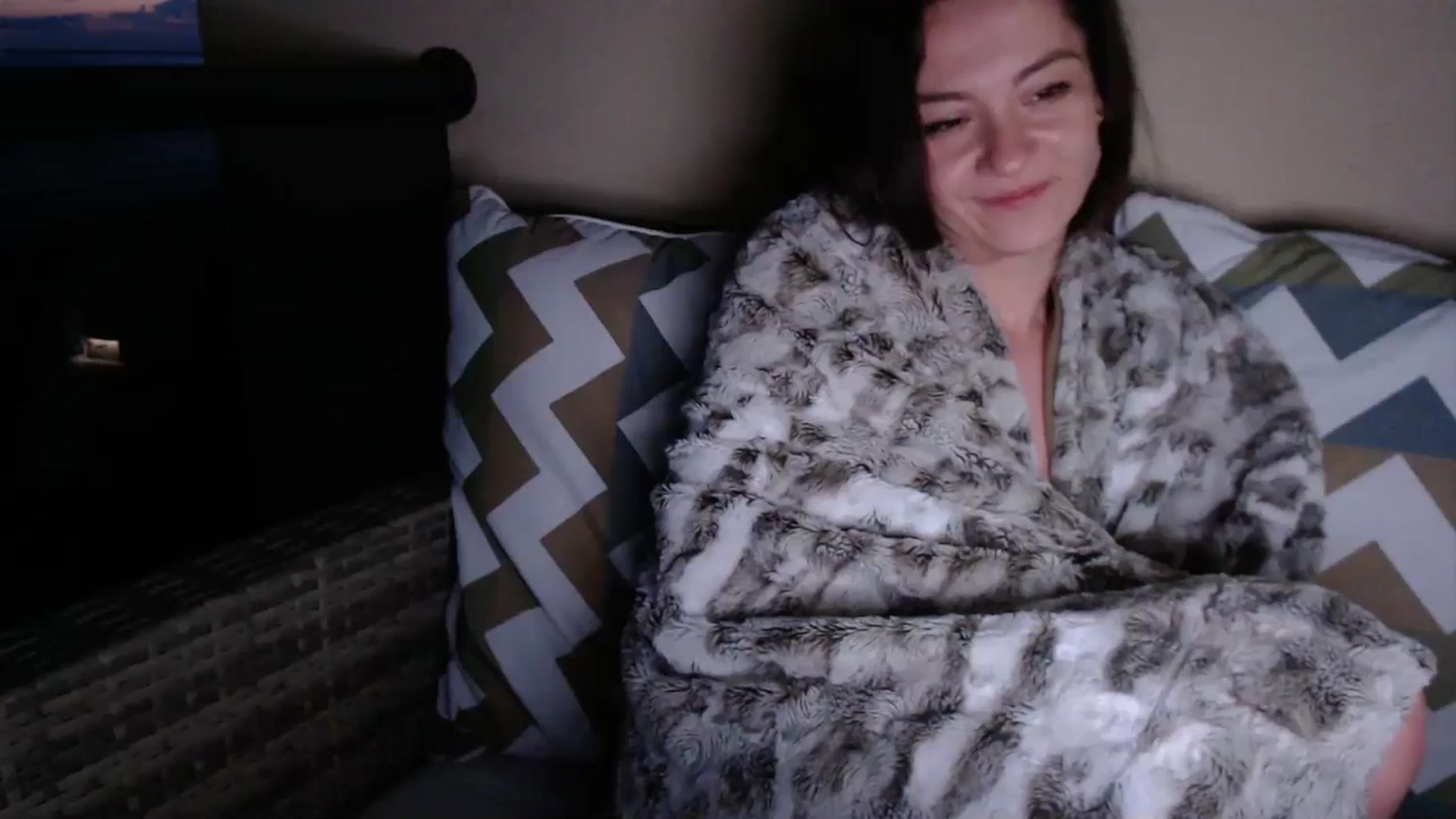 Gallery image thumbnail from LoryBell's myfreecams stream on, 05/28/2024, 02:03 image 5 of 20