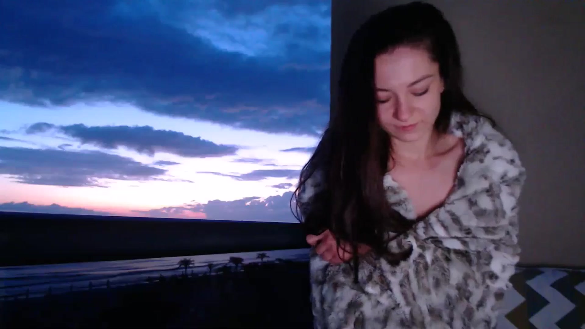 Gallery image thumbnail from LoryBell's myfreecams stream on, 05/28/2024, 02:03 image 15 of 20