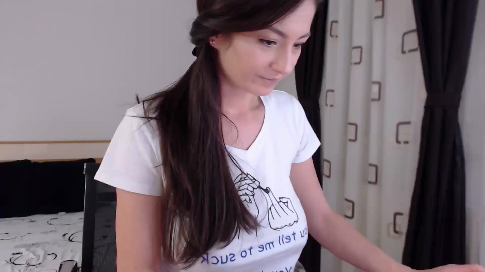 Gallery image thumbnail from LoryBell's myfreecams stream on, 06/05/2024, 22:23 image 12 of 20