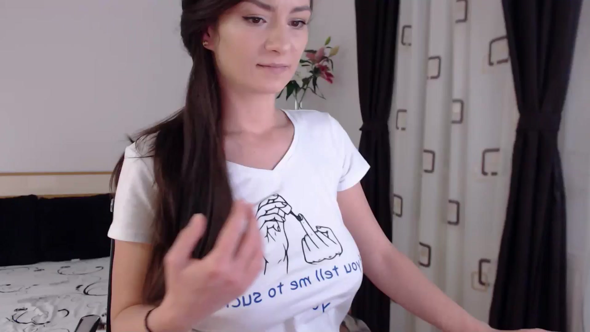 Gallery image thumbnail from LoryBell's myfreecams stream on, 06/05/2024, 22:23 image 13 of 20