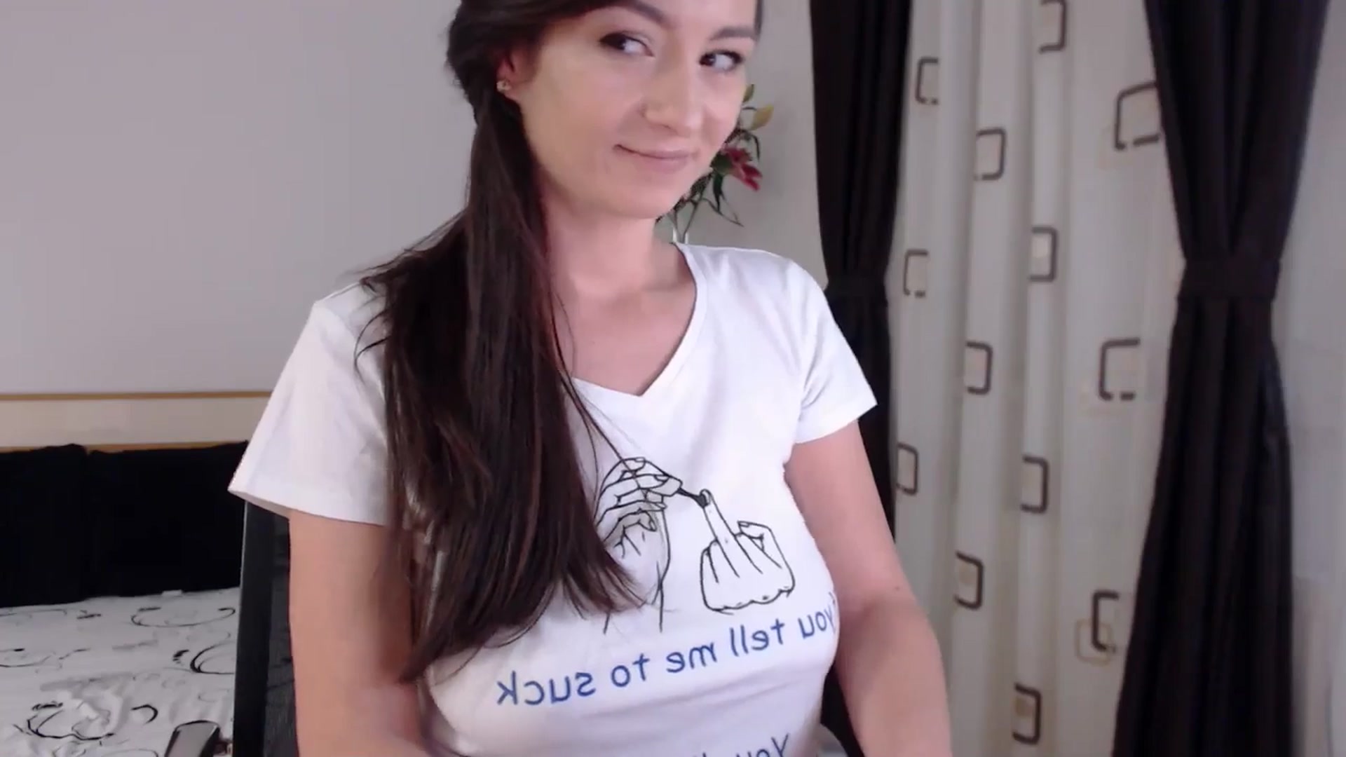 Gallery image thumbnail from LoryBell's myfreecams stream on, 06/05/2024, 22:23 image 10 of 20