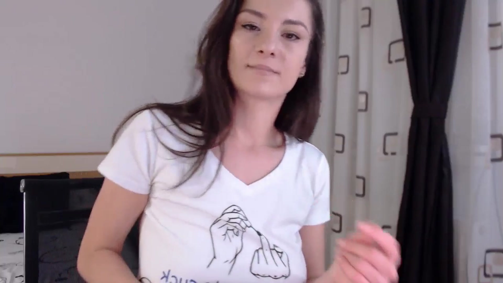 Gallery image thumbnail from LoryBell's myfreecams stream on, 06/05/2024, 22:23 image 4 of 20