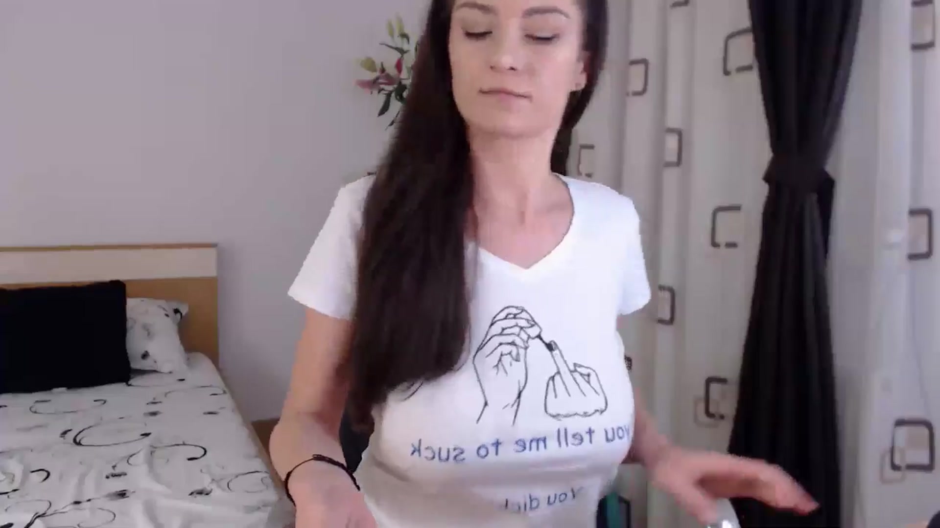 Gallery image thumbnail from LoryBell's myfreecams stream on, 06/06/2024, 24:22 image 3 of 20