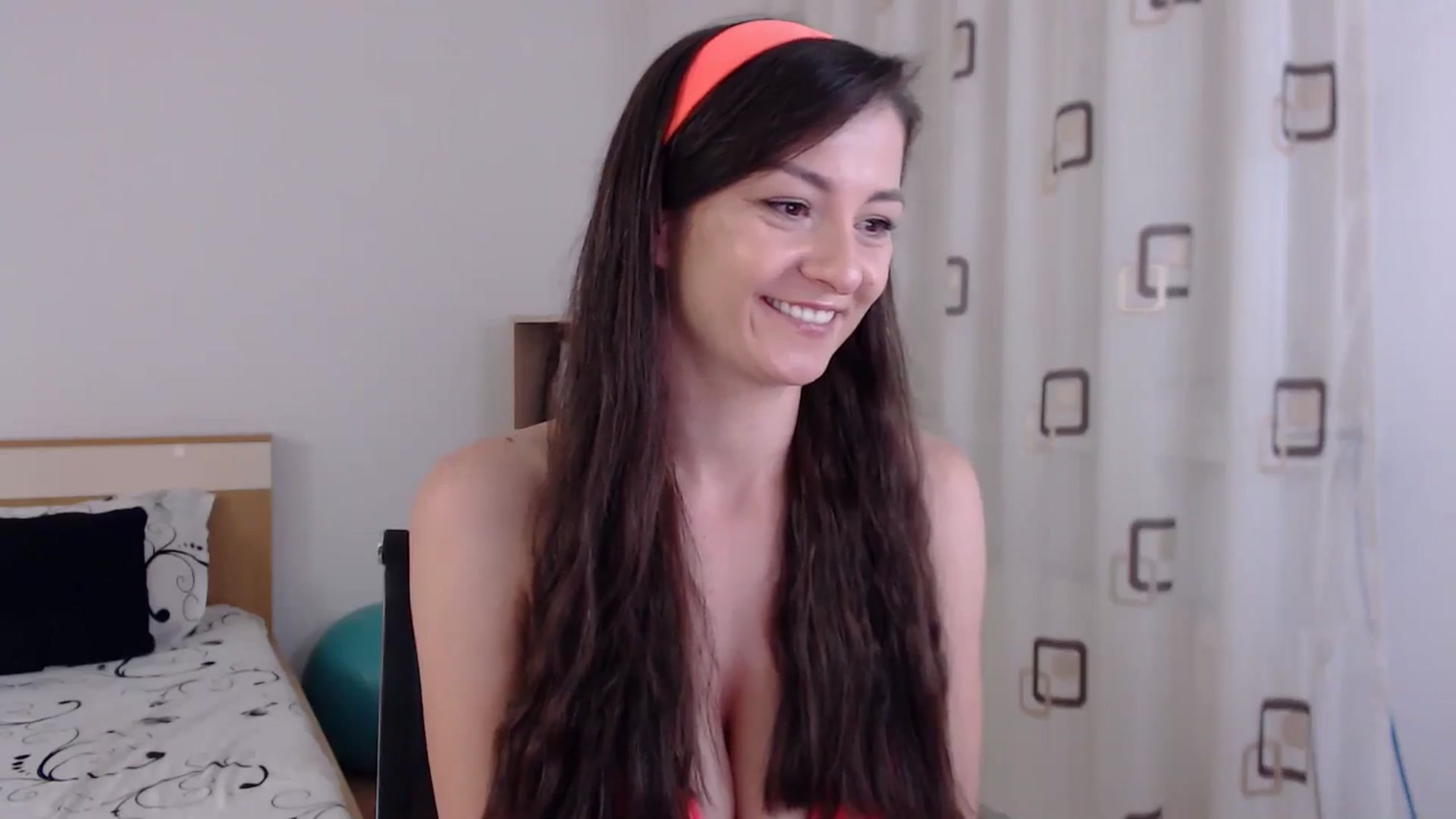 Gallery image thumbnail from LoryBell's myfreecams stream on, 06/11/2024, 01:56 image 3 of 20