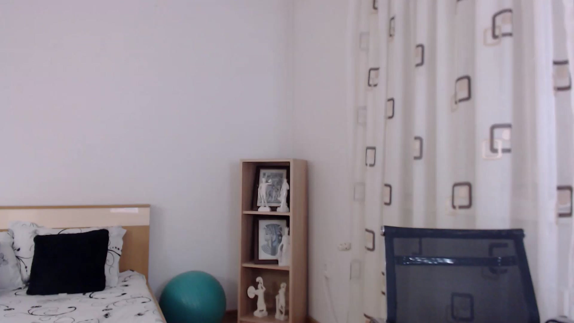 Gallery image thumbnail from LoryBell's myfreecams stream on, 06/12/2024, 24:02 image 20 of 20