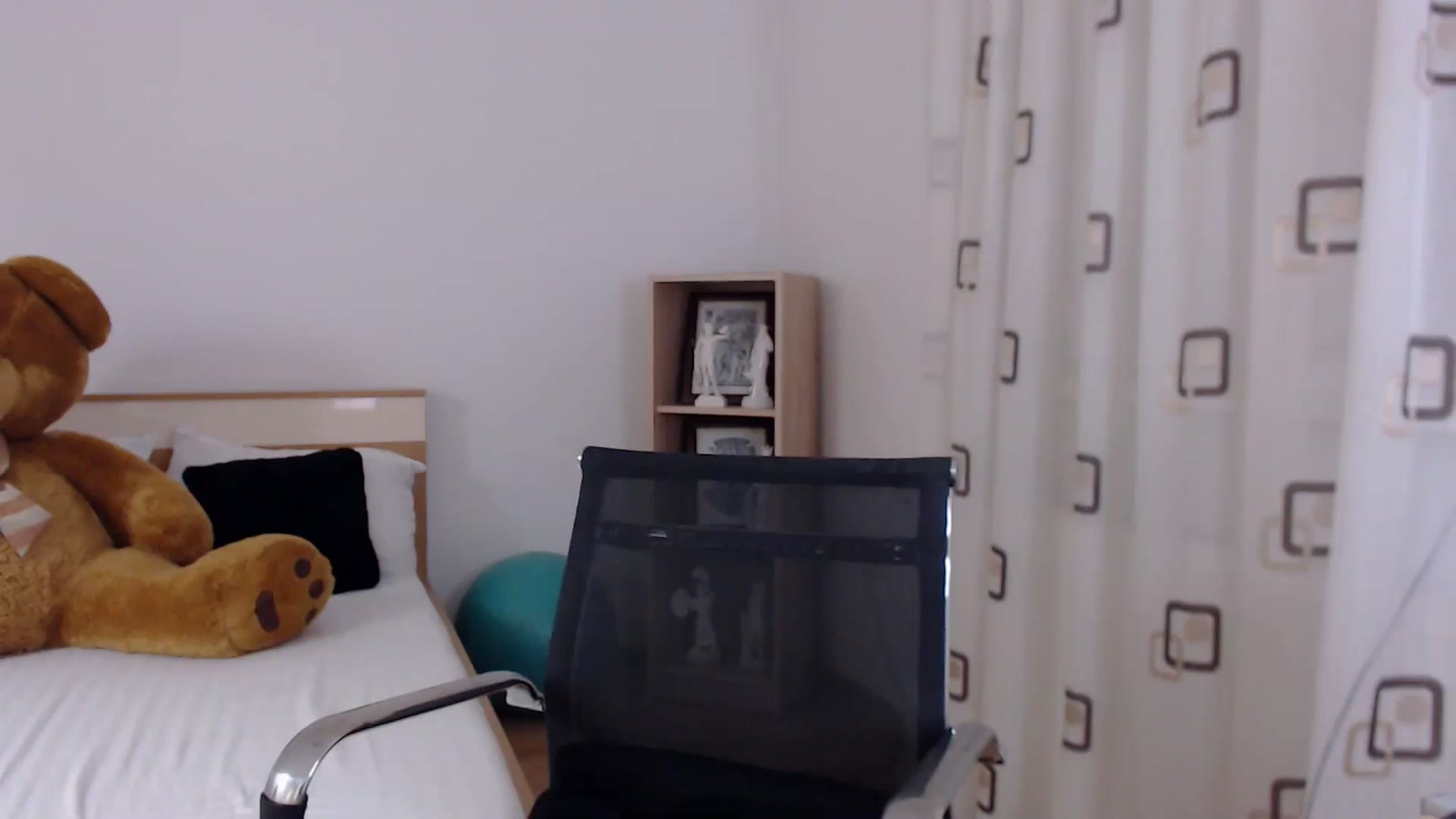 Gallery image thumbnail from LoryBell's myfreecams stream on, 06/14/2024, 23:36 image 9 of 20