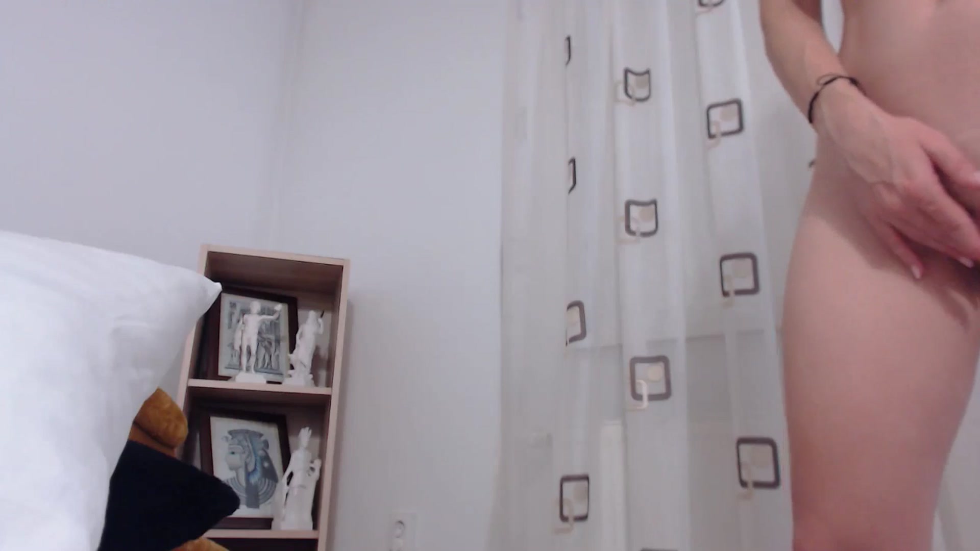 Gallery image thumbnail from LoryBell's myfreecams stream on, 07/18/2024, 02:15 image 17 of 20