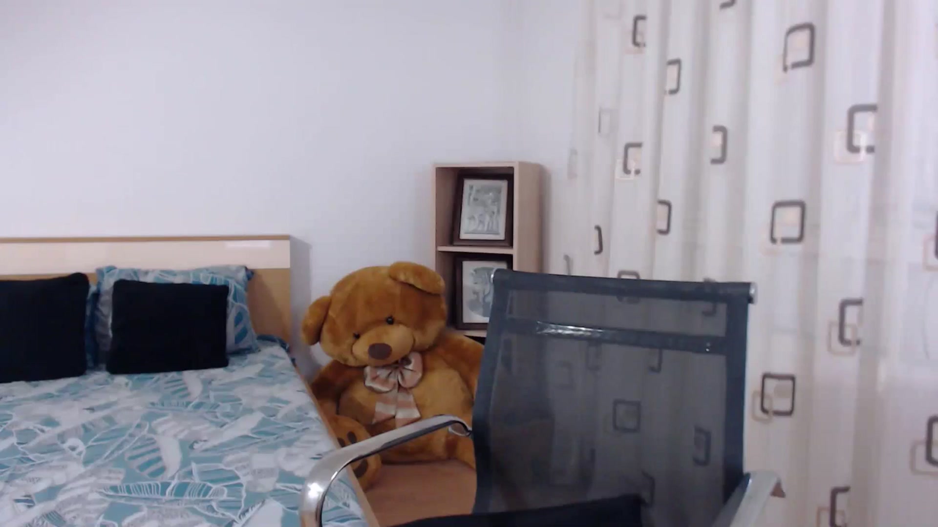 Gallery image thumbnail from LoryBell's myfreecams stream on, 07/24/2024, 02:01 image 3 of 20