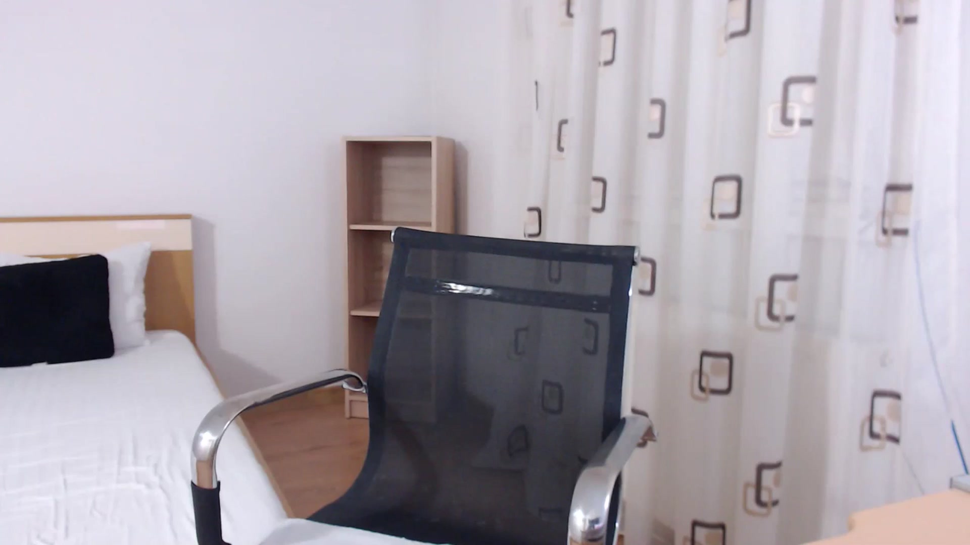 Gallery image thumbnail from LoryBell's myfreecams stream on, 07/31/2024, 01:14 image 5 of 20
