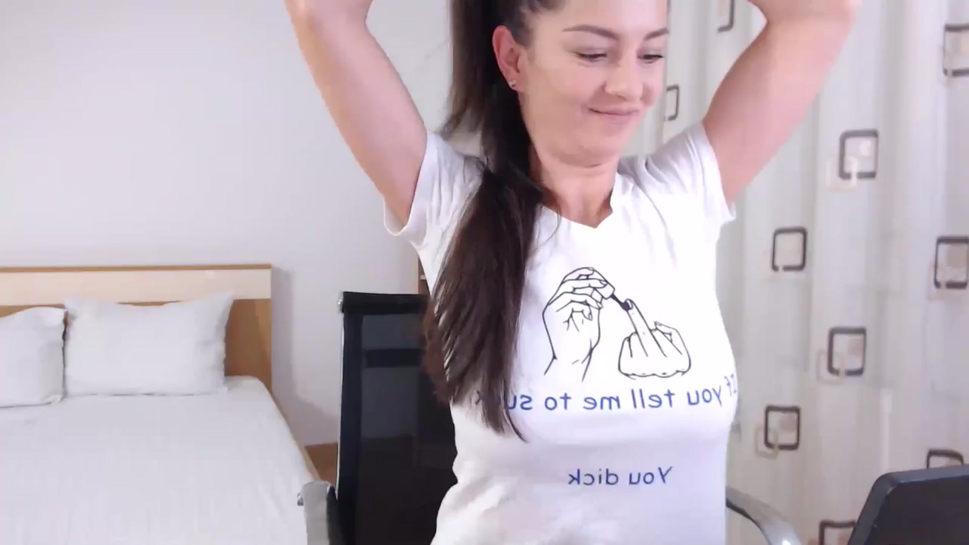 Gallery image thumbnail from LoryBell's myfreecams stream on, 07/31/2024, 21:36 image 9 of 20
