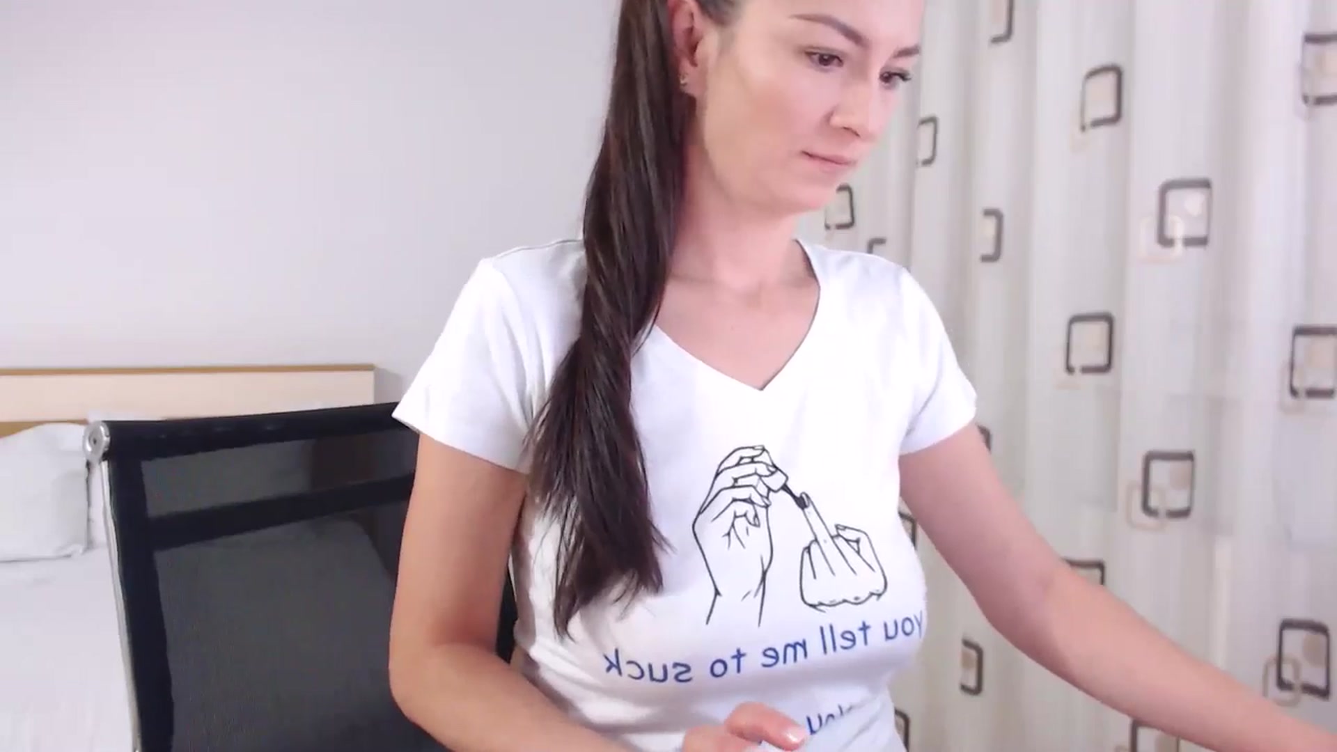 Gallery image thumbnail from LoryBell's myfreecams stream on, 07/31/2024, 22:16 image 4 of 20