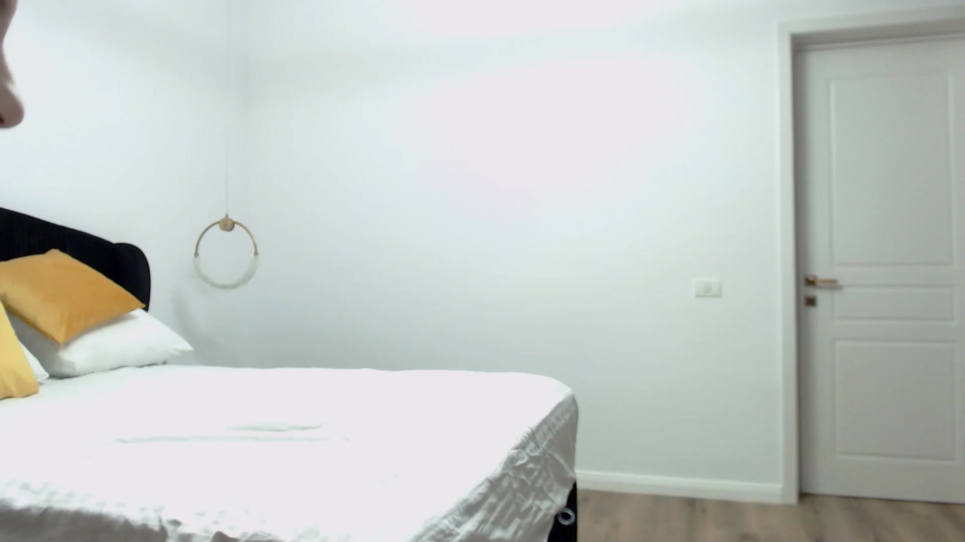 Gallery image thumbnail from LoryBell's myfreecams stream on, 09/03/2024, 23:04 image 14 of 20