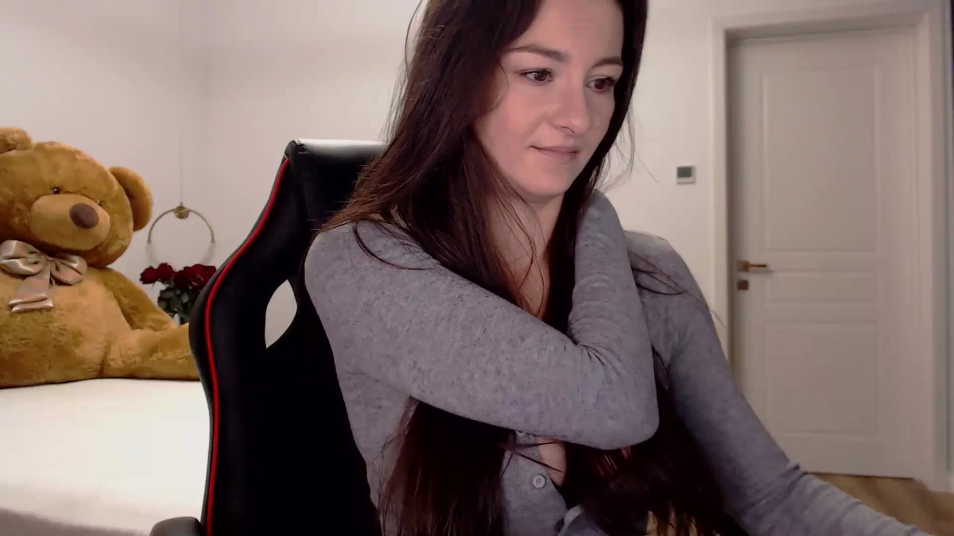 Gallery image thumbnail from LoryBell's myfreecams stream on, 09/30/2024, 01:02 image 5 of 20