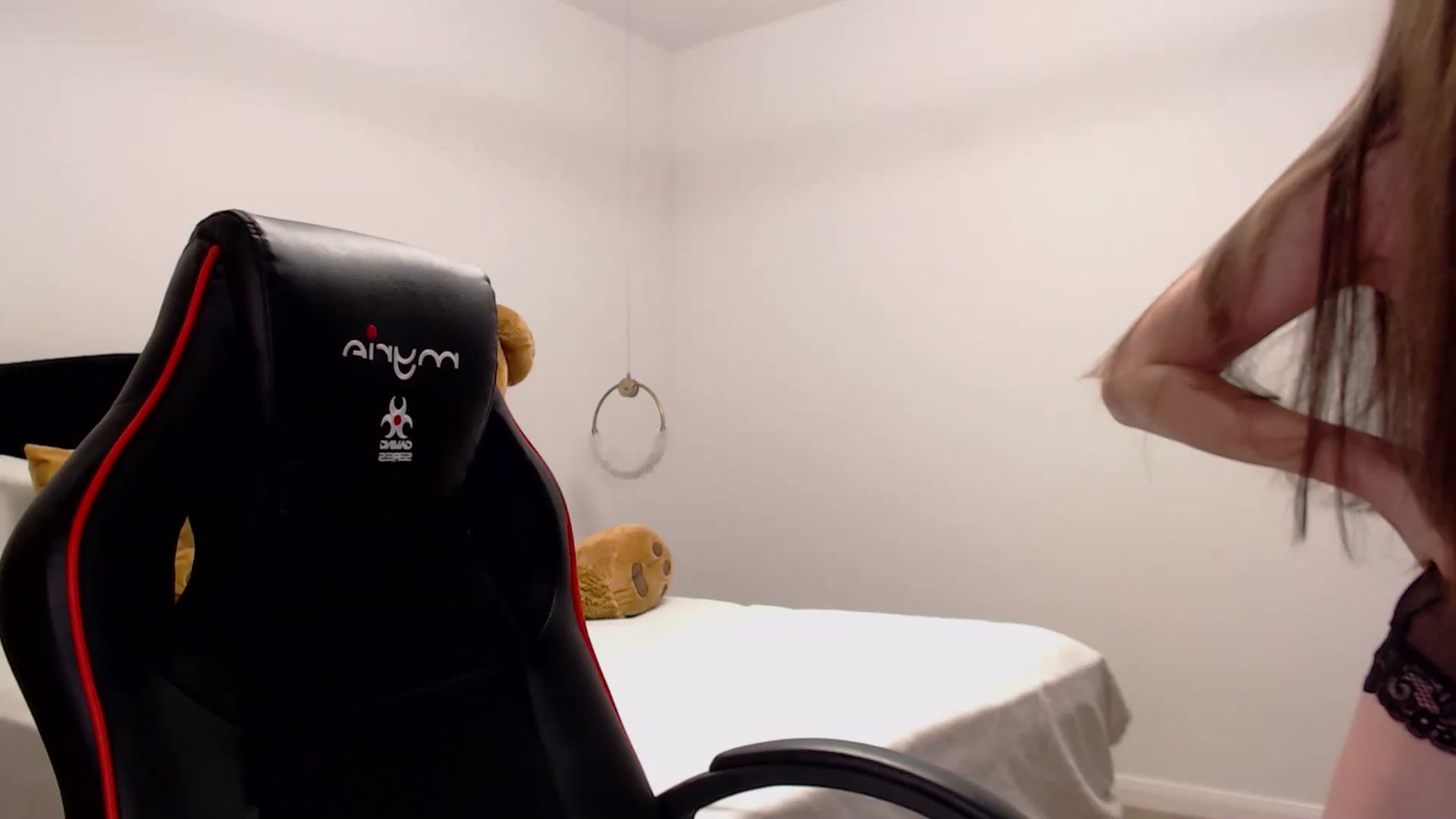 Gallery image thumbnail from LoryBell's myfreecams stream on, 10/10/2024, 24:17 image 9 of 20
