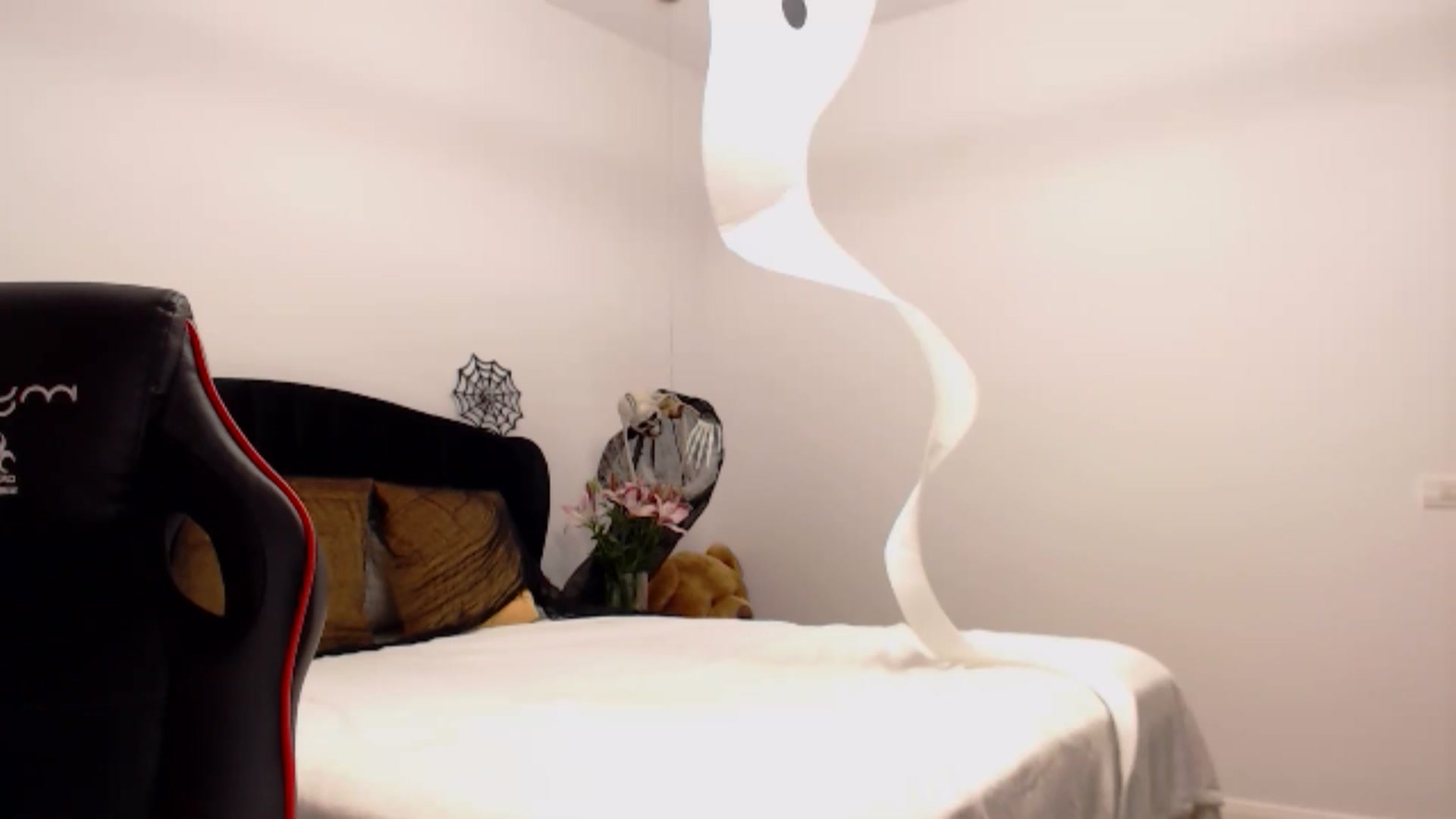 Gallery image thumbnail from LoryBell's myfreecams stream on, 10/26/2024, 01:42 image 14 of 20