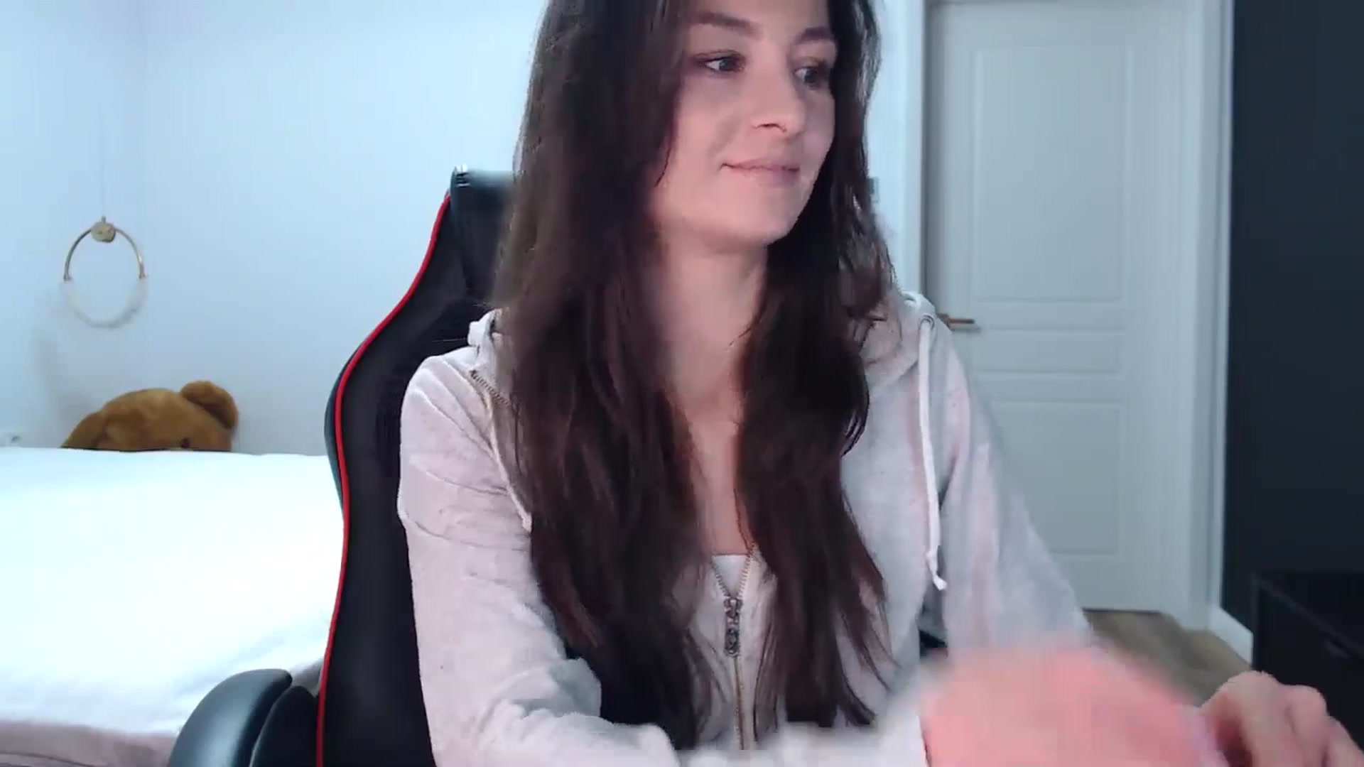 Gallery image thumbnail from LoryBell's myfreecams stream on, 11/09/2024, 23:22 image 8 of 20