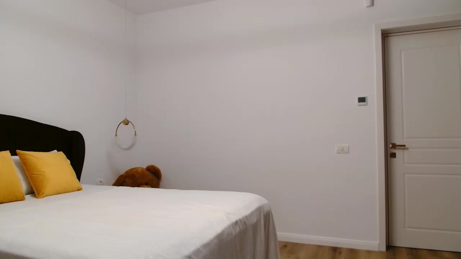 Gallery image thumbnail from LoryBell's myfreecams stream on, 11/28/2024, 24:19 image 10 of 20