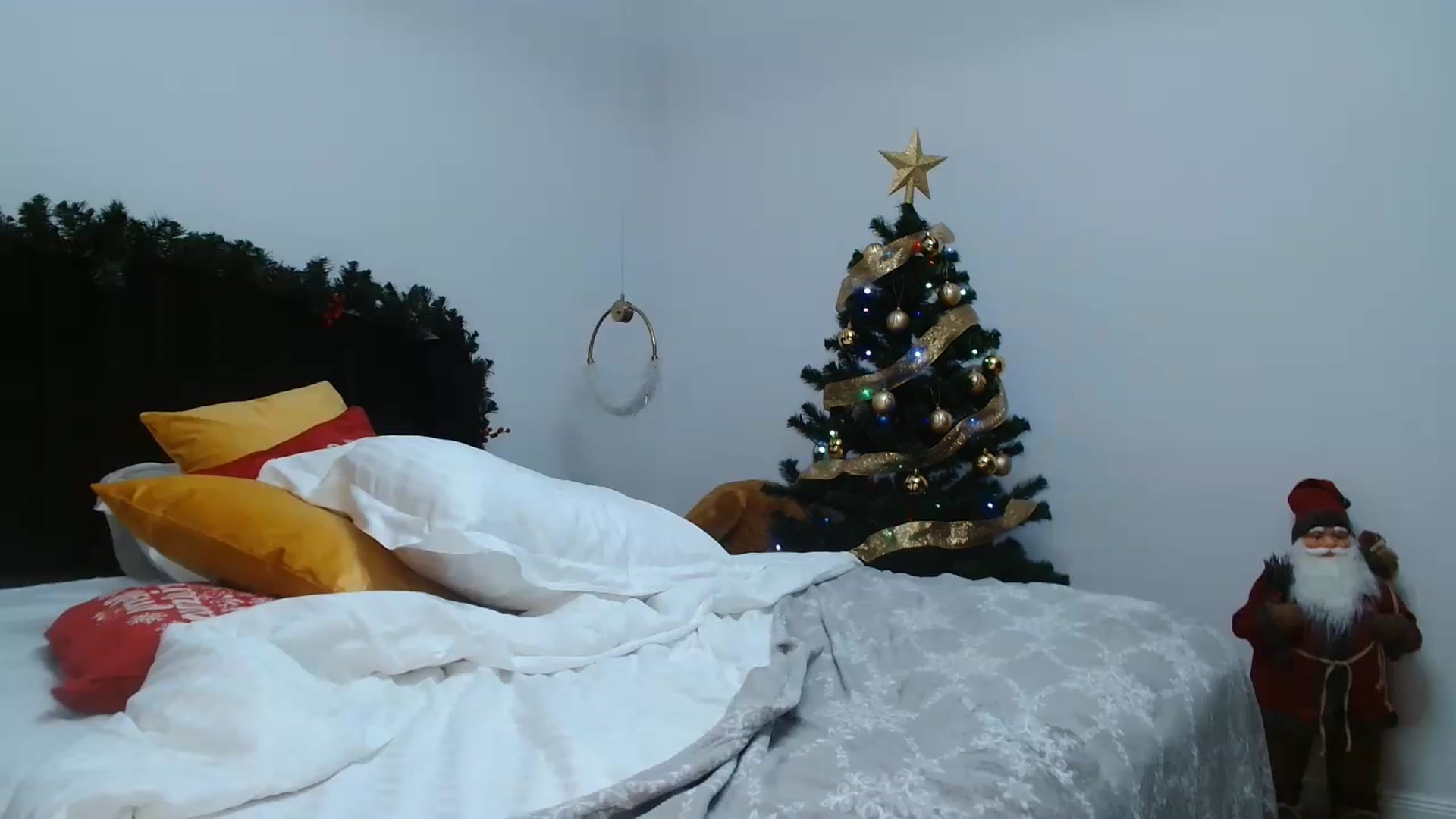 Gallery image thumbnail from LoryBell's myfreecams stream on, 12/04/2024, 01:39 image 19 of 20