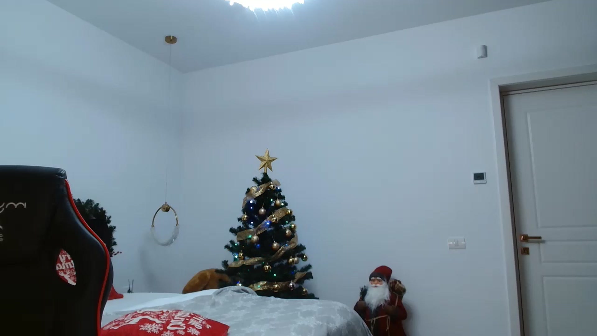 Gallery image thumbnail from LoryBell's myfreecams stream on, 12/06/2024, 23:01 image 20 of 20