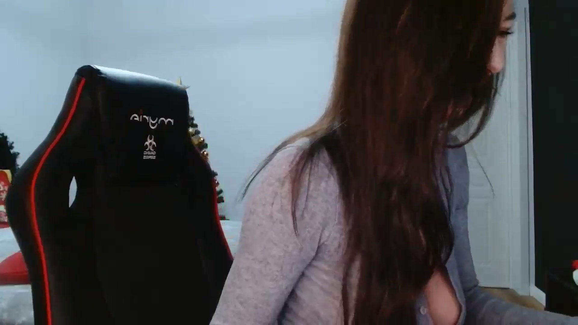 Gallery image thumbnail from LoryBell's myfreecams stream on, 12/07/2024, 03:25 image 13 of 20