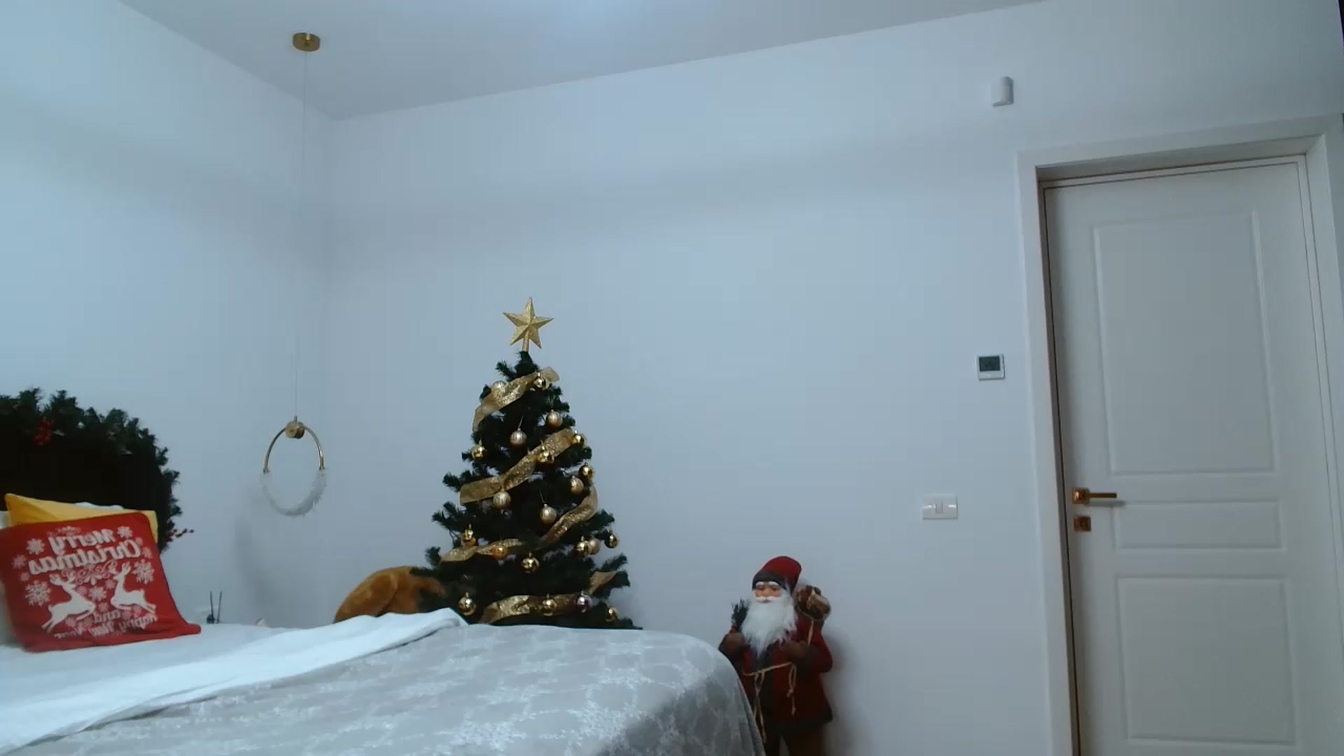 Gallery image thumbnail from LoryBell's myfreecams stream on, 12/08/2024, 24:00 image 11 of 20