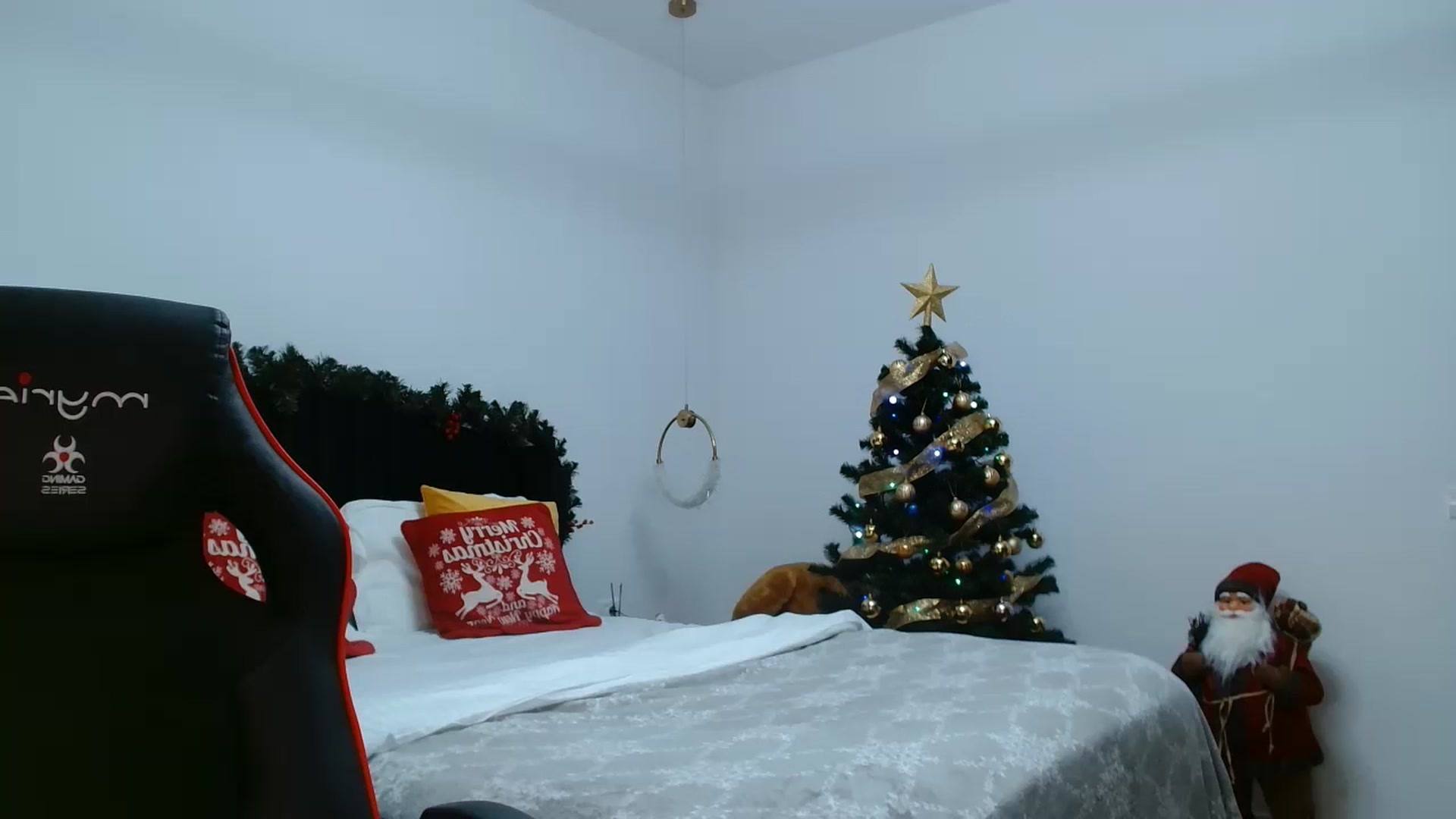 Gallery image thumbnail from LoryBell's myfreecams stream on, 12/08/2024, 02:17 image 18 of 20