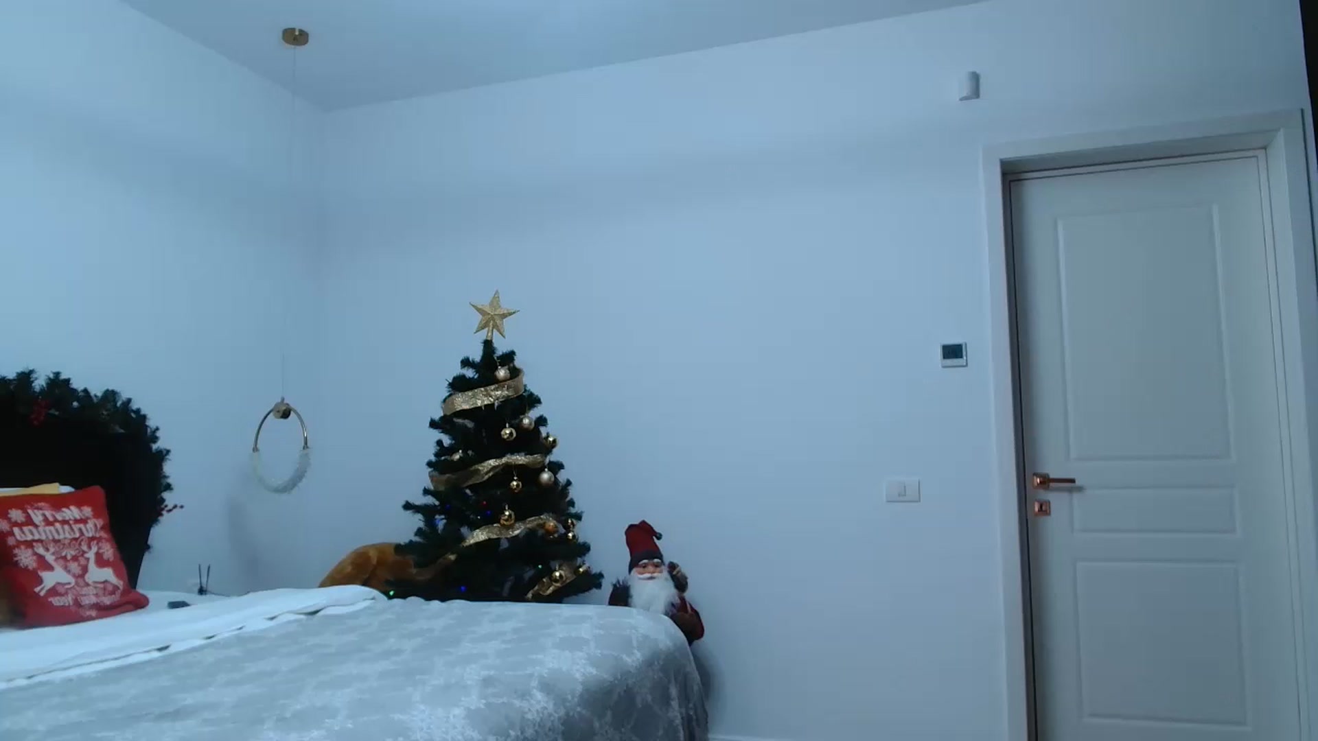 Gallery image thumbnail from LoryBell's myfreecams stream on, 12/12/2024, 01:12 image 18 of 20