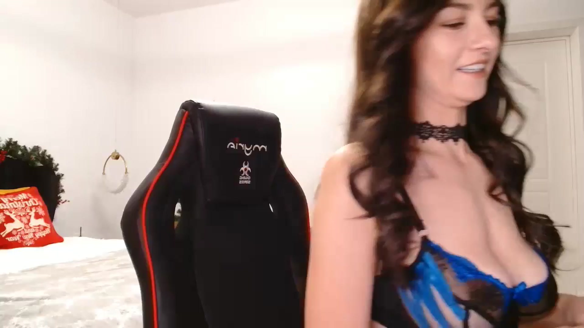 Gallery image thumbnail from LoryBell's myfreecams stream on, 12/14/2024, 01:36 image 13 of 20