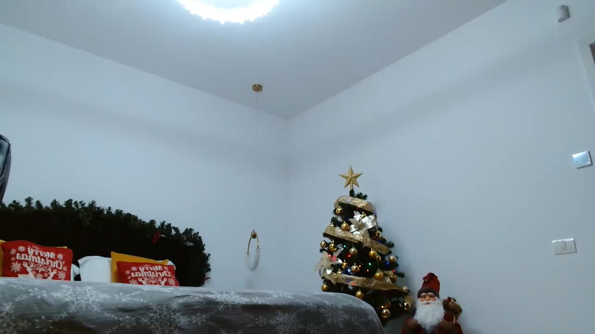 Gallery image thumbnail from LoryBell's myfreecams stream on, 12/31/2024, 02:09 image 7 of 20