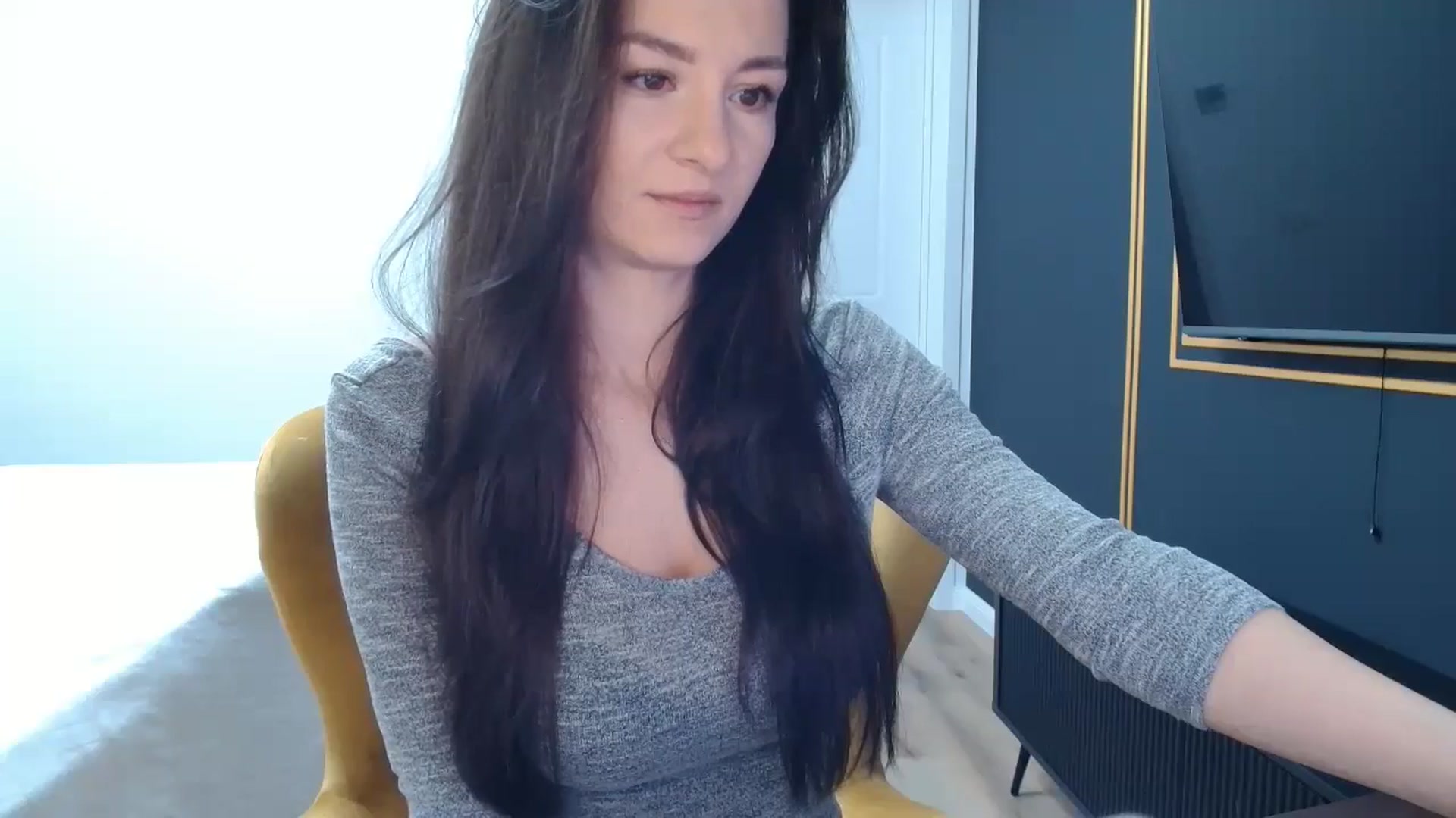 Gallery image thumbnail from LoryBell's myfreecams stream on, 03/15/2025, 24:01 image 13 of 20