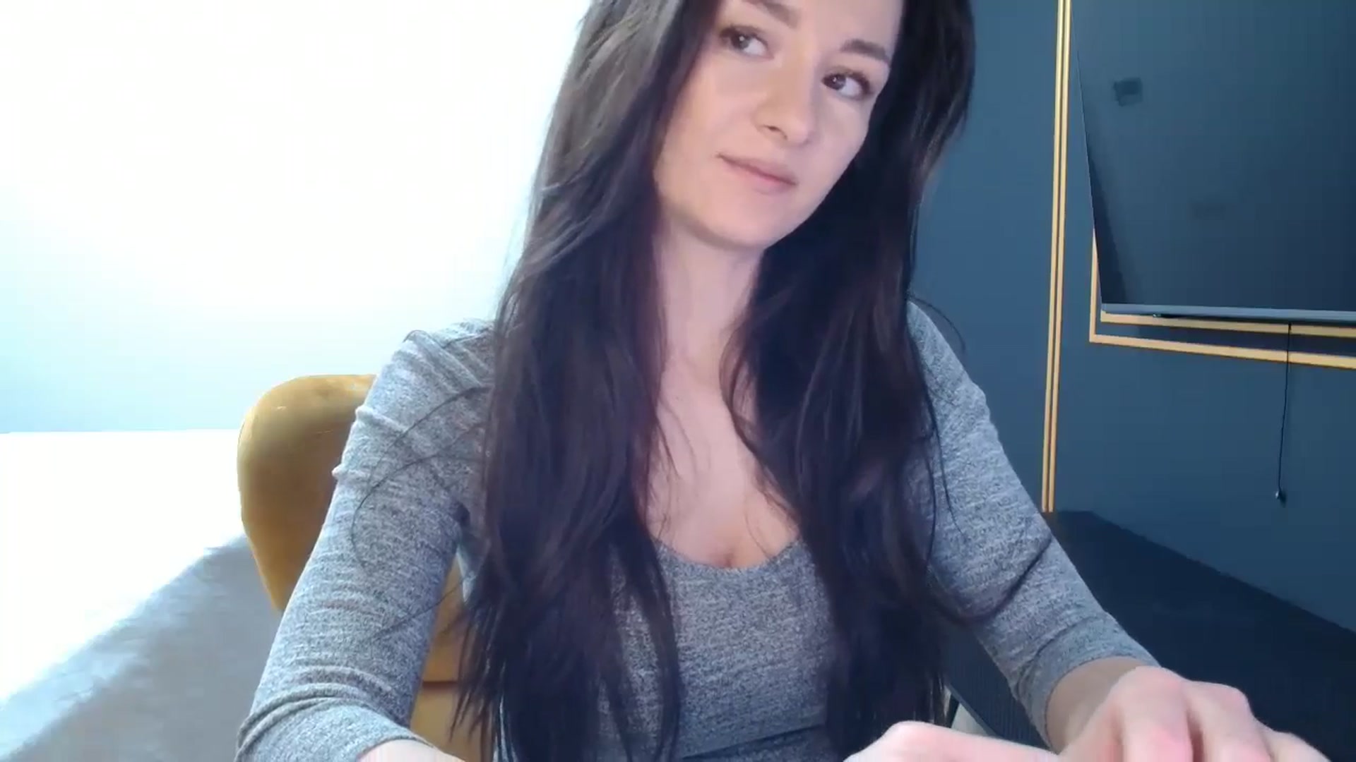 Gallery image thumbnail from LoryBell's myfreecams stream on, 03/15/2025, 24:01 image 6 of 20