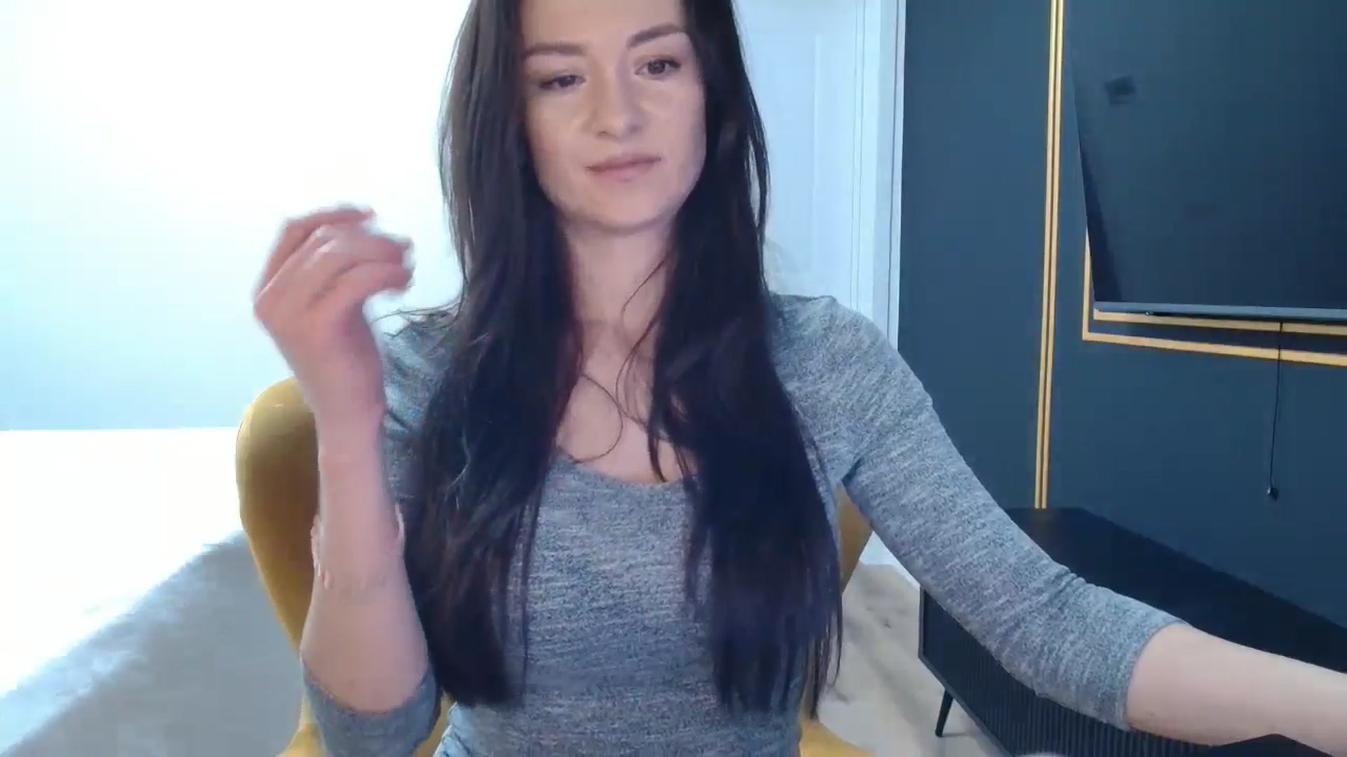 Gallery image thumbnail from LoryBell's myfreecams stream on, 03/15/2025, 24:01 image 14 of 20