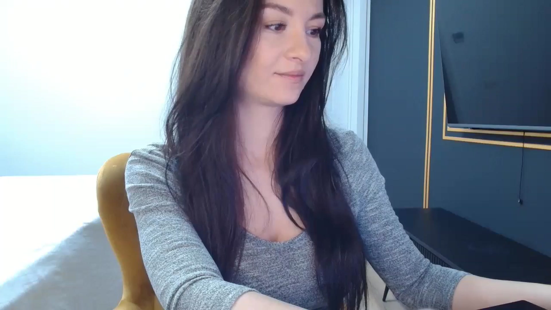 Gallery image thumbnail from LoryBell's myfreecams stream on, 03/15/2025, 24:01 image 10 of 20