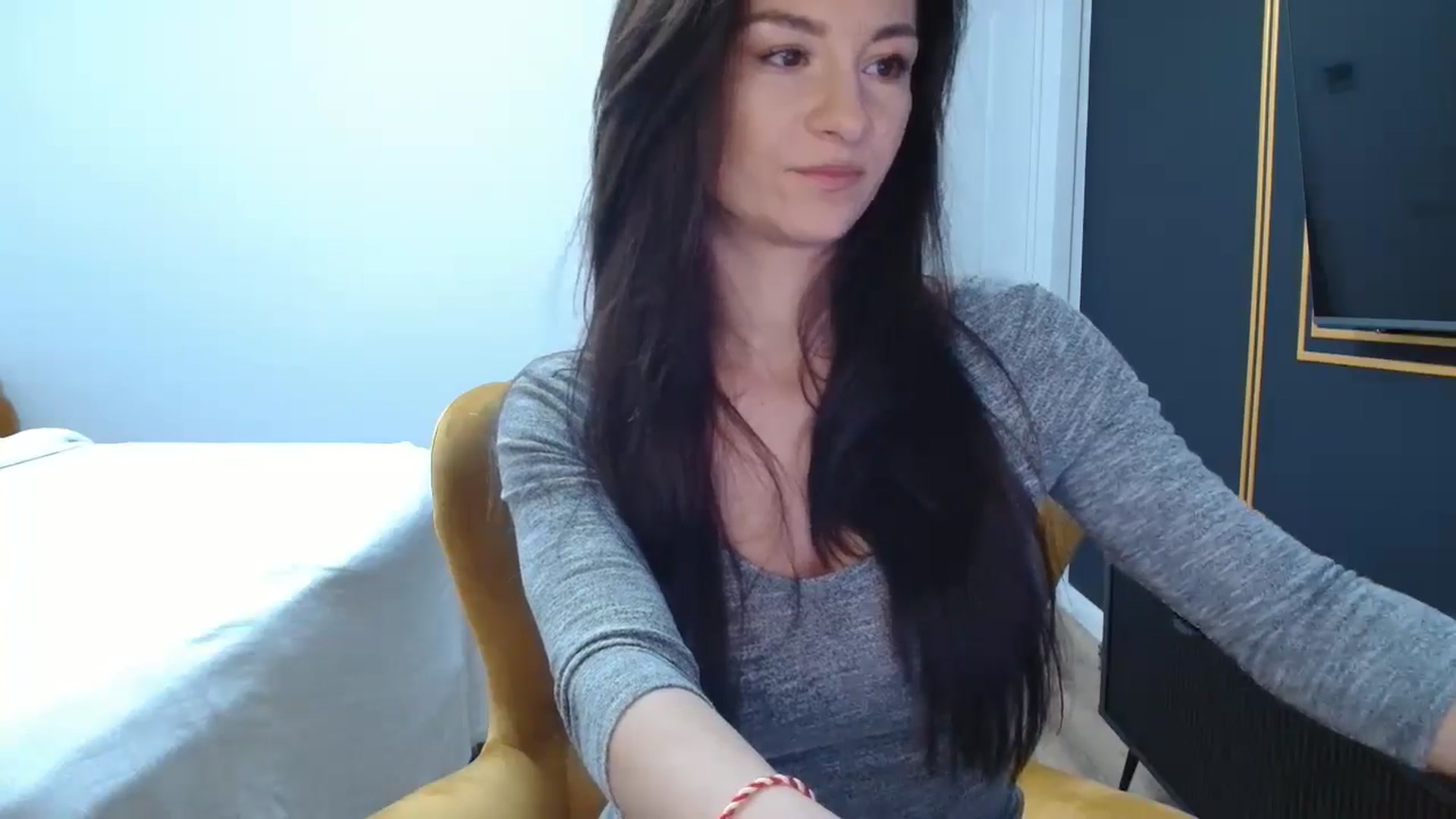 Gallery image thumbnail from LoryBell's myfreecams stream on, 03/15/2025, 24:27 image 10 of 20