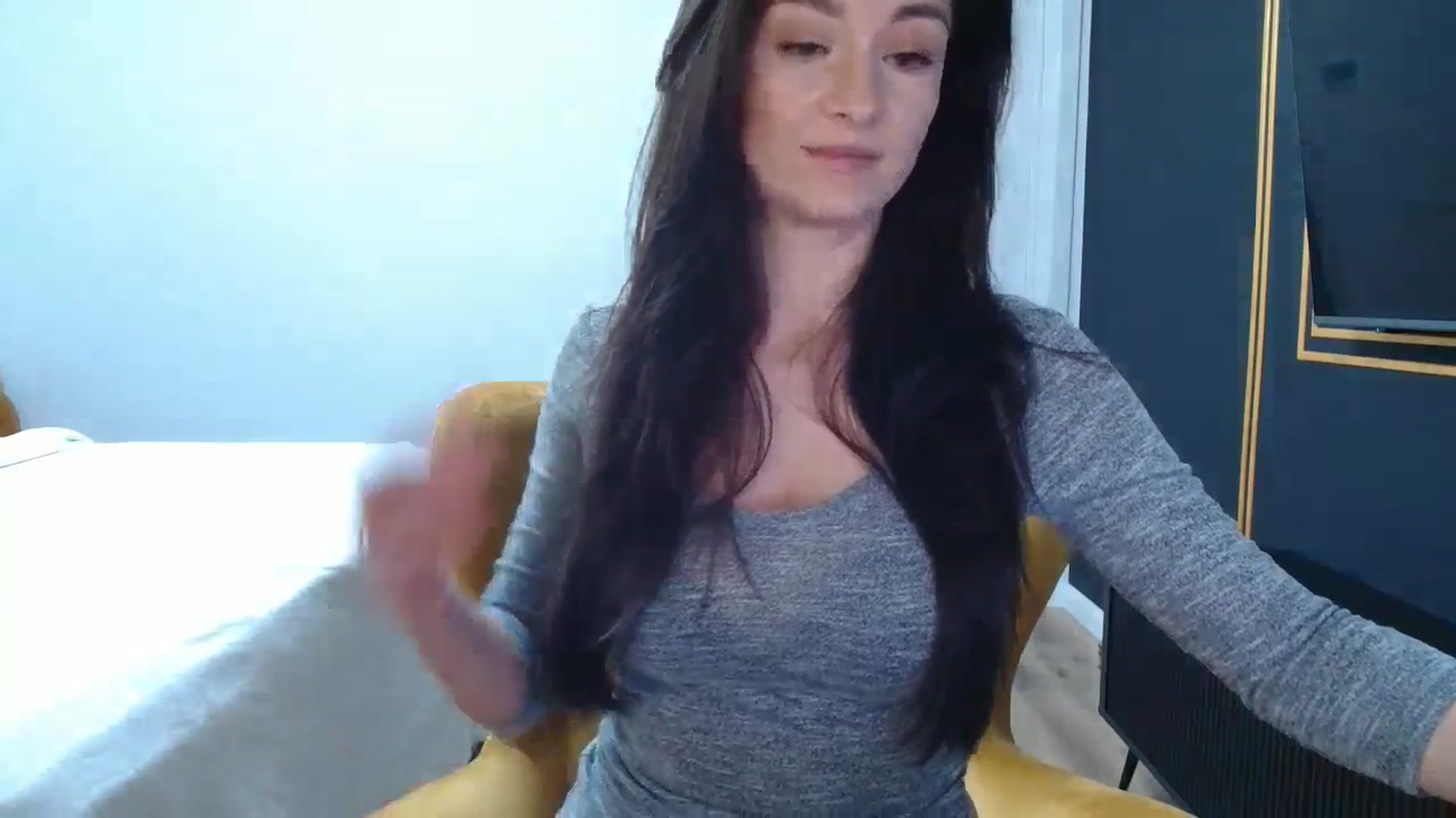 Gallery image thumbnail from LoryBell's myfreecams stream on, 03/15/2025, 24:27 image 12 of 20