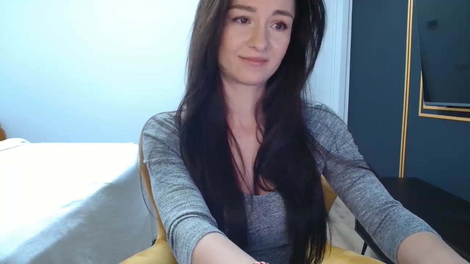Gallery image thumbnail from LoryBell's myfreecams stream on, 03/15/2025, 24:27 image 8 of 20