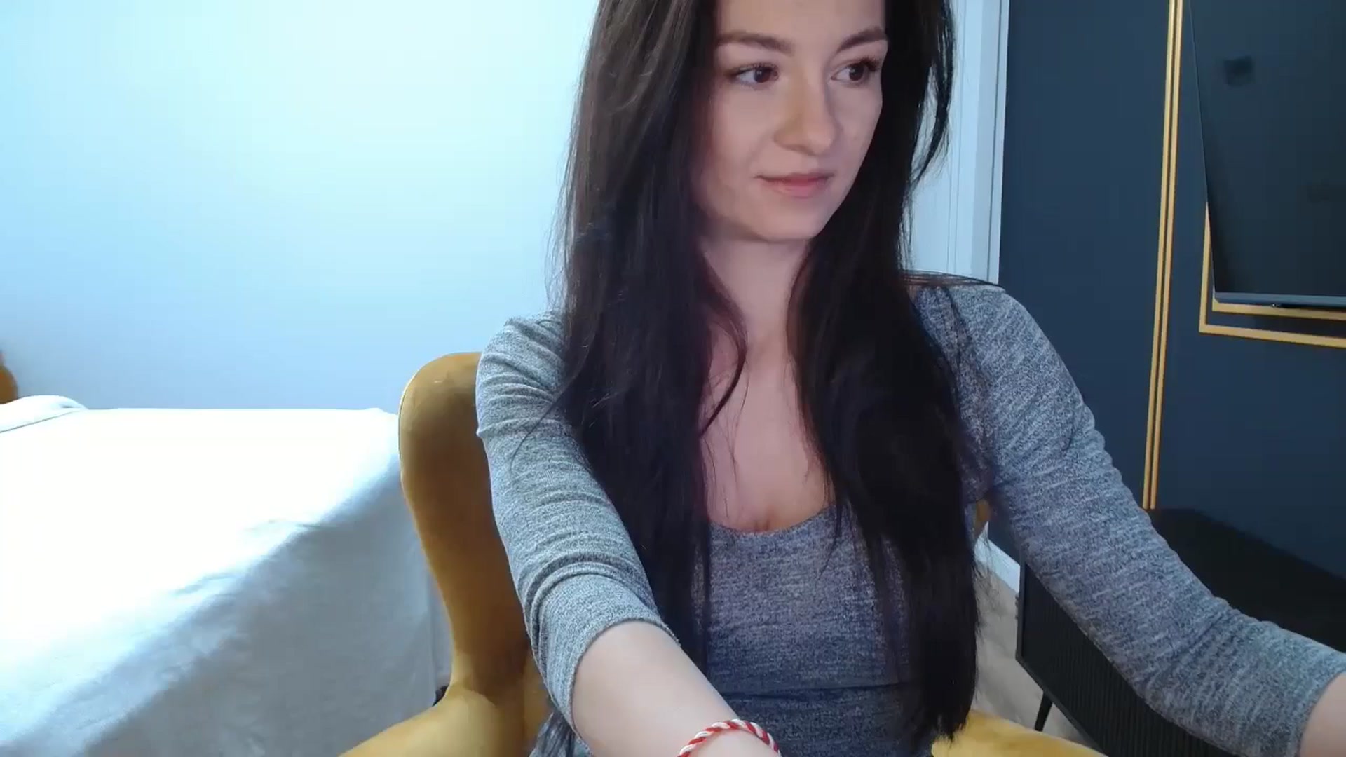 Gallery image thumbnail from LoryBell's myfreecams stream on, 03/15/2025, 24:27 image 15 of 20
