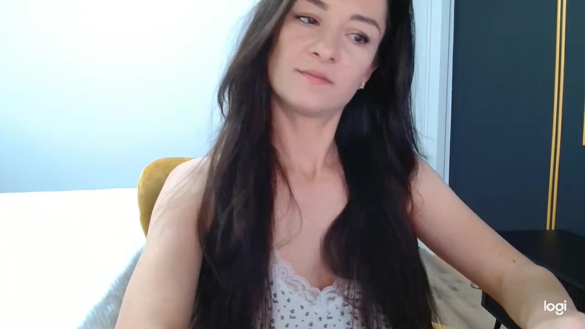Gallery image thumbnail from LoryBell's myfreecams stream on, 06/13/2025, 24:02 image 18 of 20