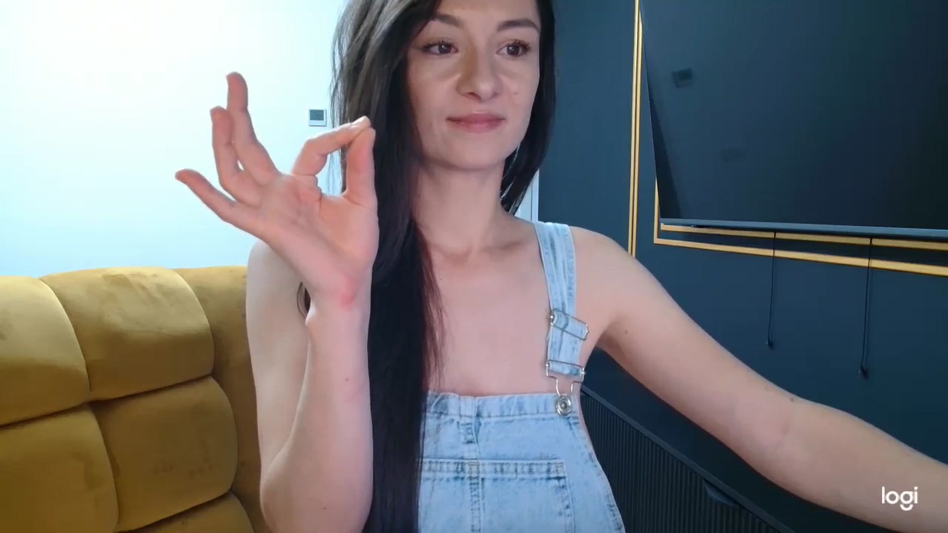 Gallery image thumbnail from LoryBell's myfreecams stream on, 06/23/2025, 01:54 image 9 of 20