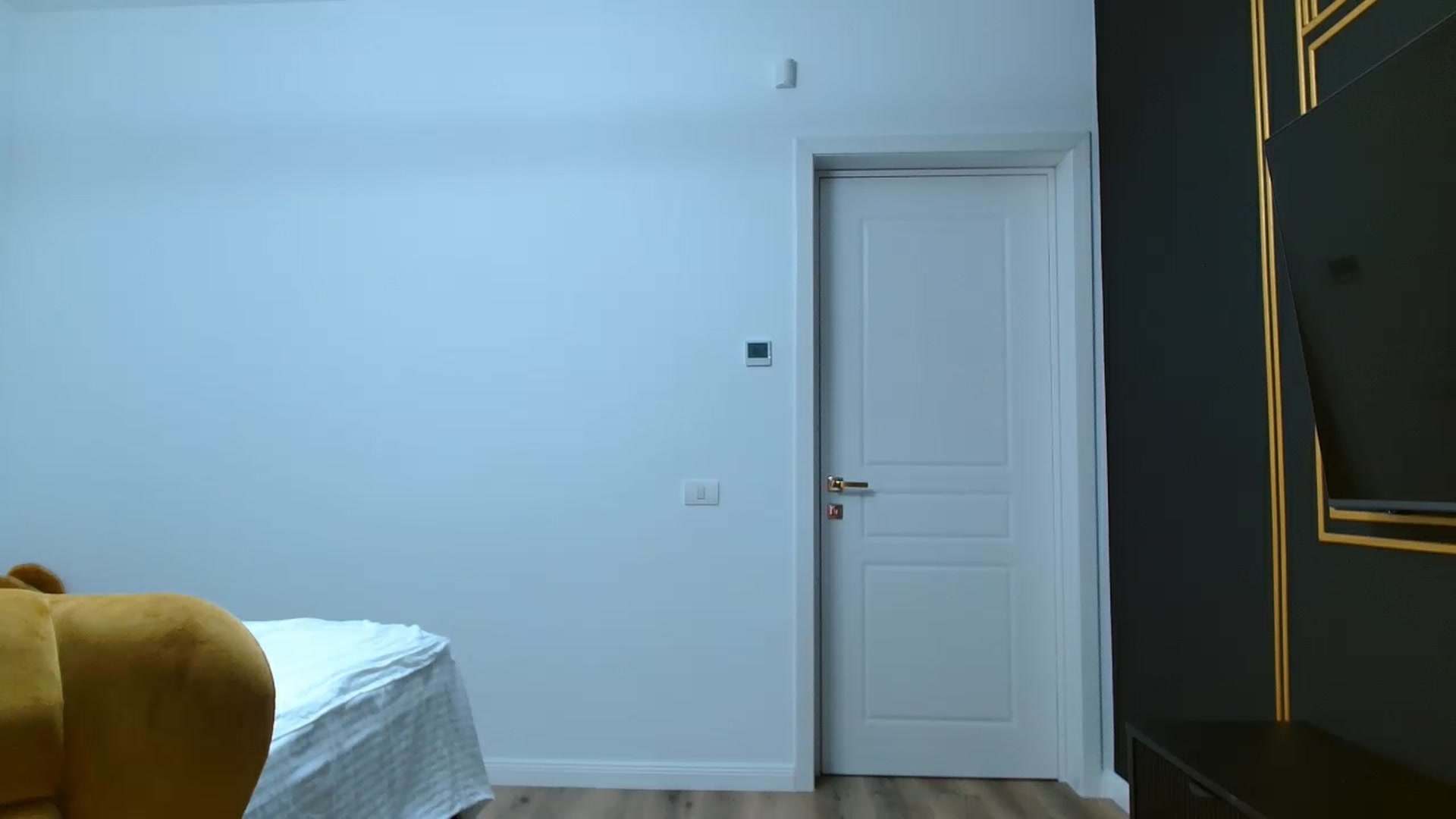 Gallery image thumbnail from LoryBell's myfreecams stream on, 07/14/2025, 24:10 image 11 of 20