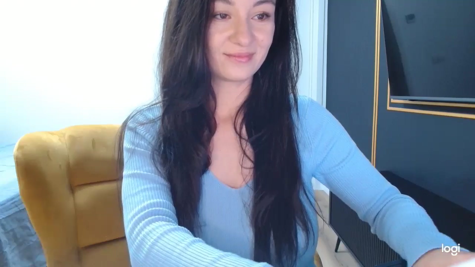 Gallery image thumbnail from LoryBell's myfreecams stream on, 11/23/2025, 02:28 image 2 of 20