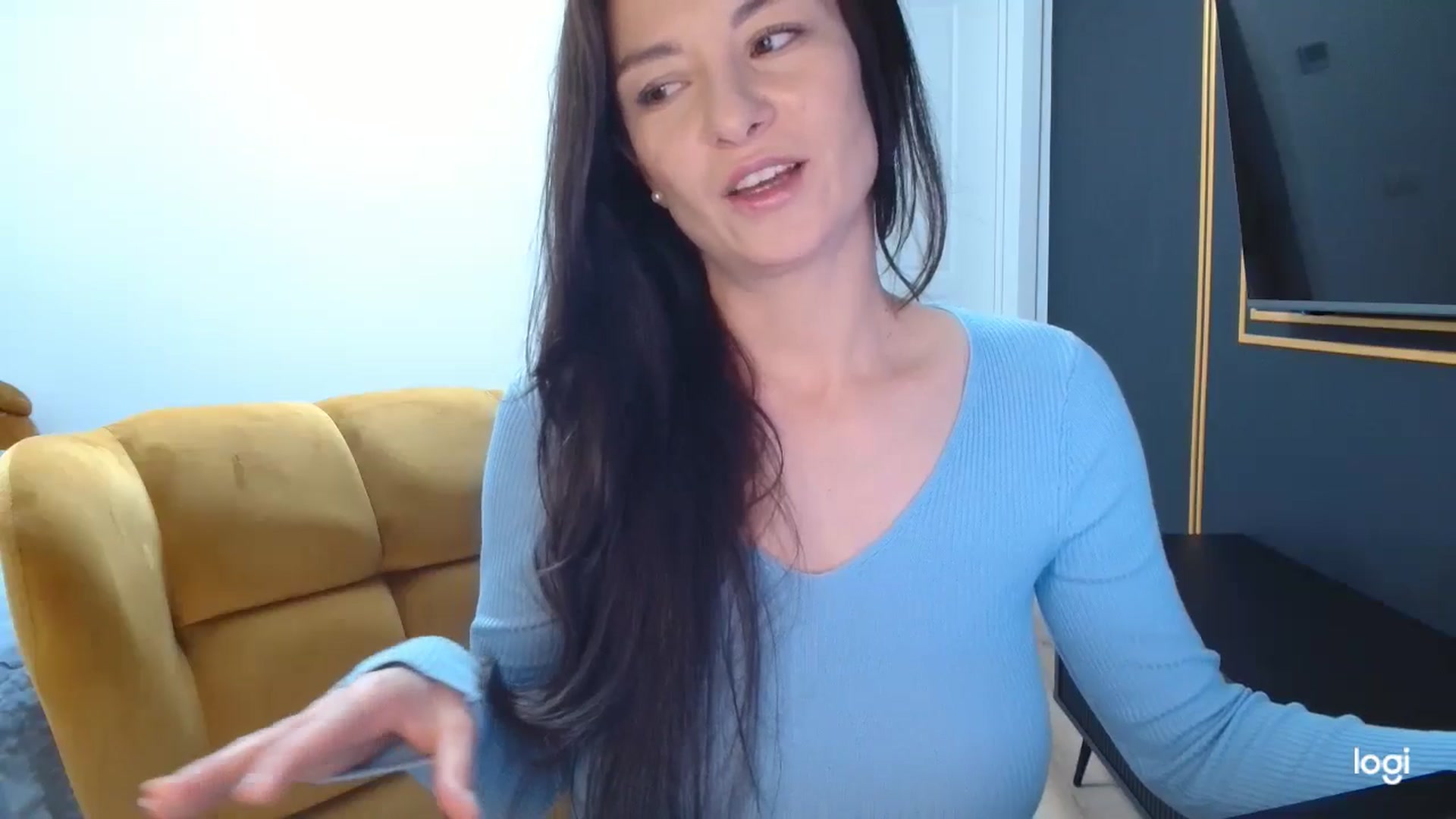 Gallery image thumbnail from LoryBell's myfreecams stream on, 11/23/2025, 02:28 image 12 of 20