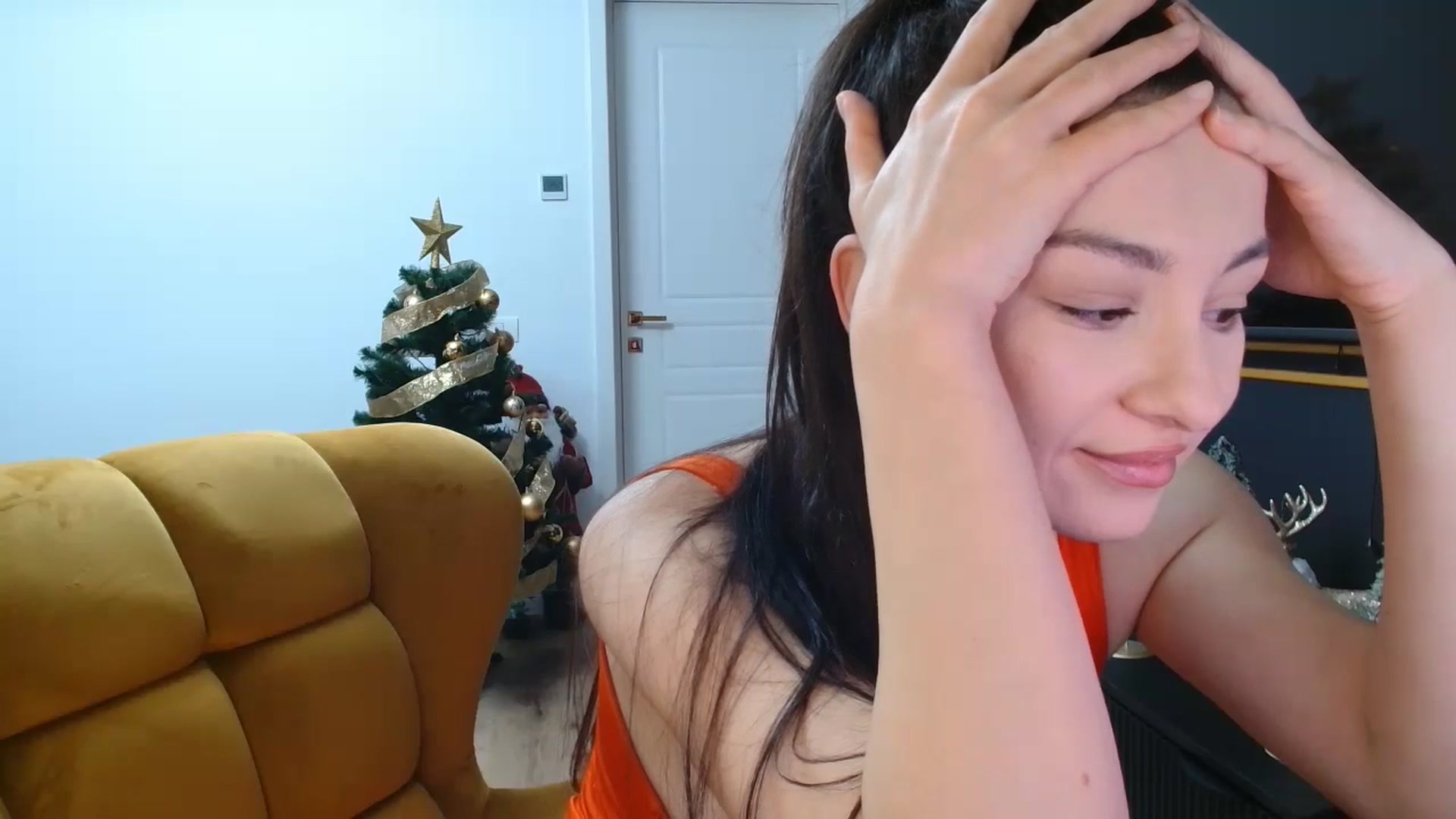 Gallery image thumbnail from LoryBell's myfreecams stream on, 12/24/2025, 01:34 image 13 of 20