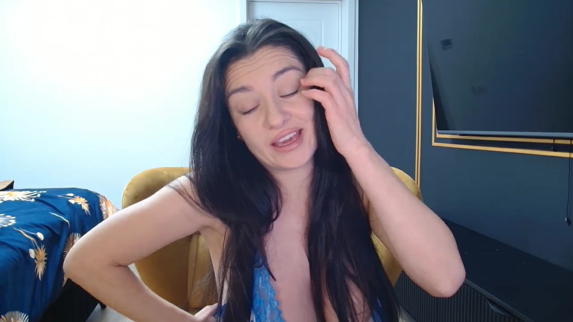 Gallery image thumbnail from LoryBell's myfreecams stream on, 01/10/2026, 01:20 image 16 of 20