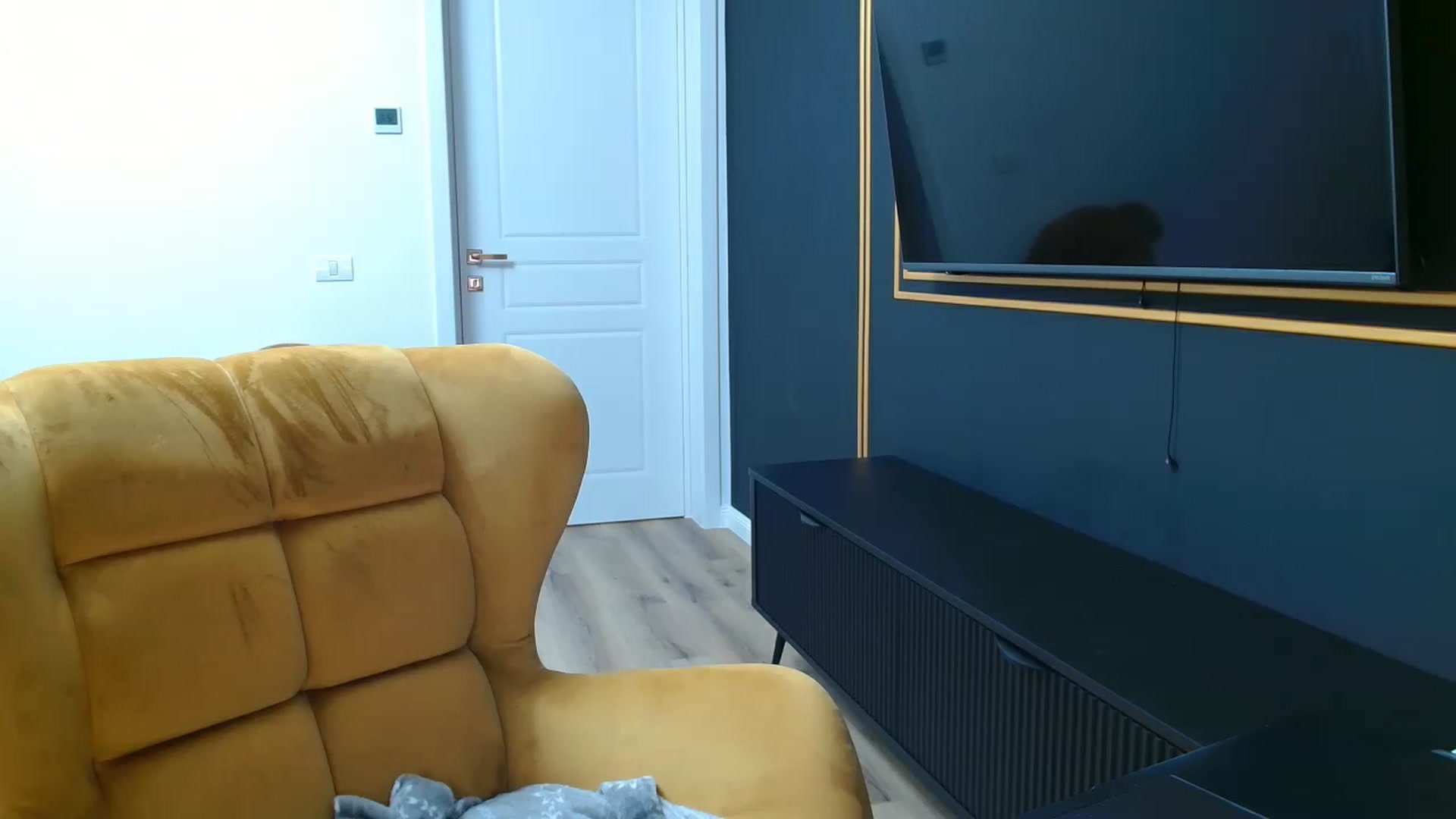 Gallery image thumbnail from LoryBell's myfreecams stream on, 01/21/2026, 24:01 image 4 of 20